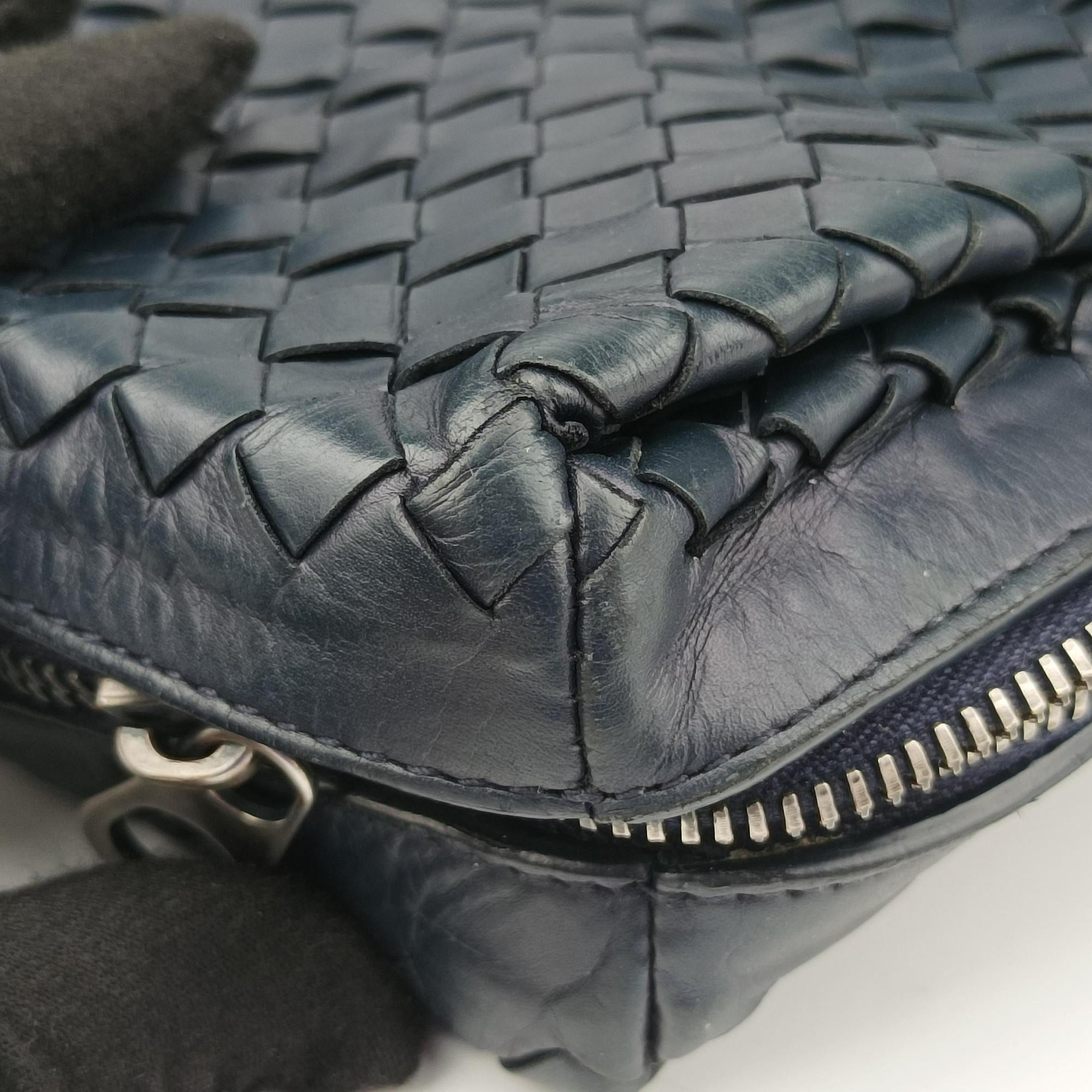 Secondhand Bottega Veneta Intrecciato Briefcase Navy lambskin  handbag | stylenewstar