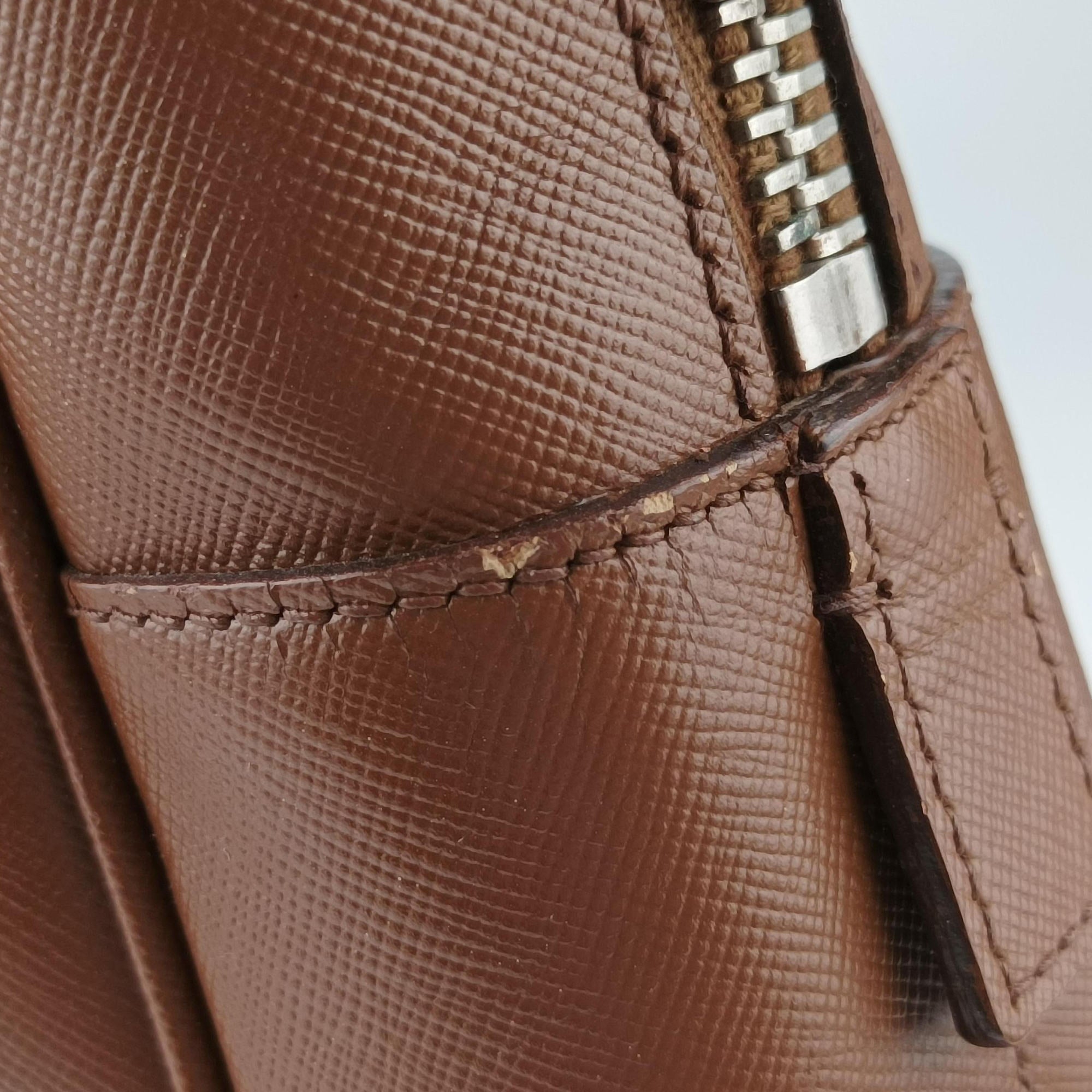 Pre-owned Prada business bag briefcase Brown SAFFIANO Leather 2VE363 handbag | stylenewstar