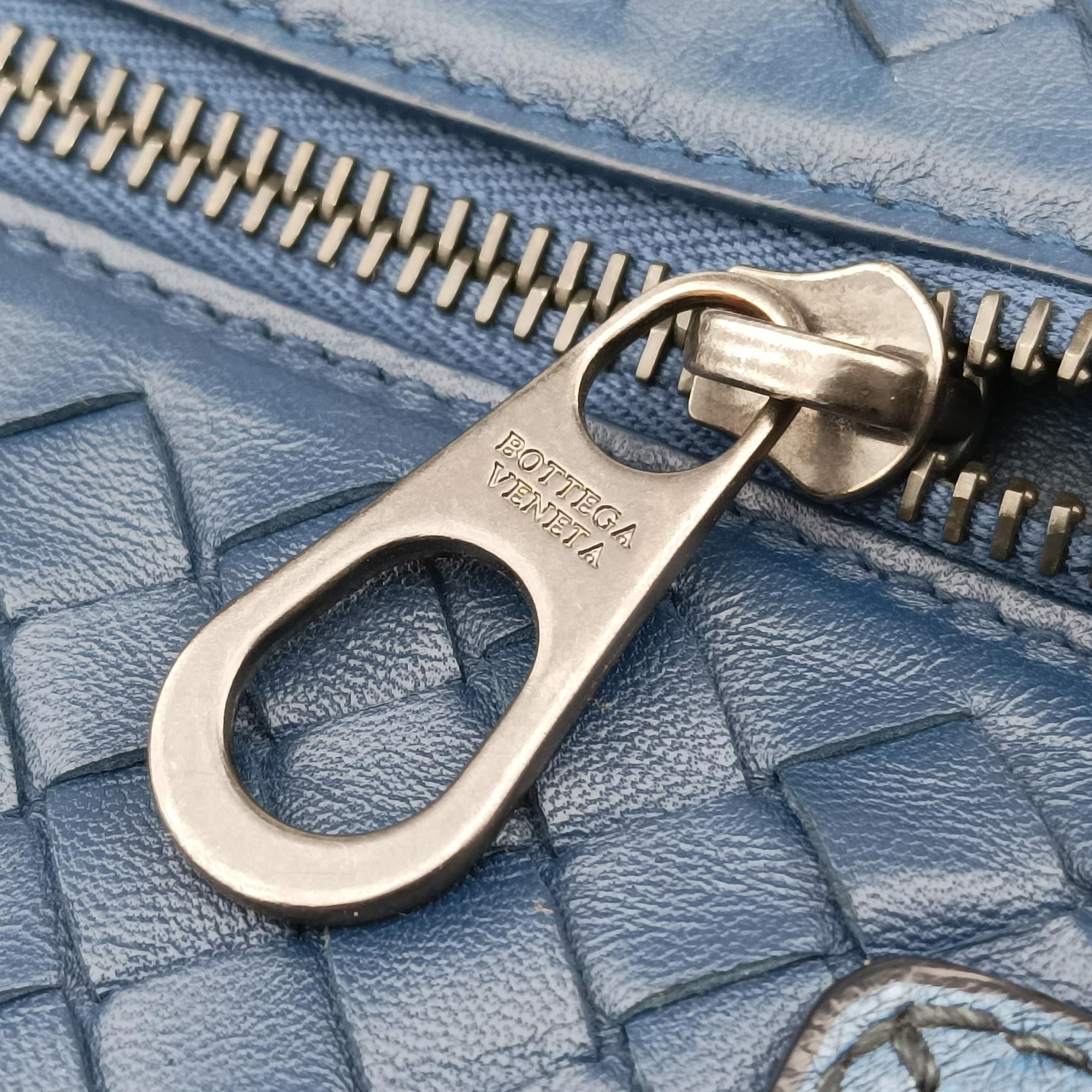 Pre-owned Bottega Veneta Intrecciato Navy Lambskin × Ostrich Leather  shoulderbag | stylenewstar