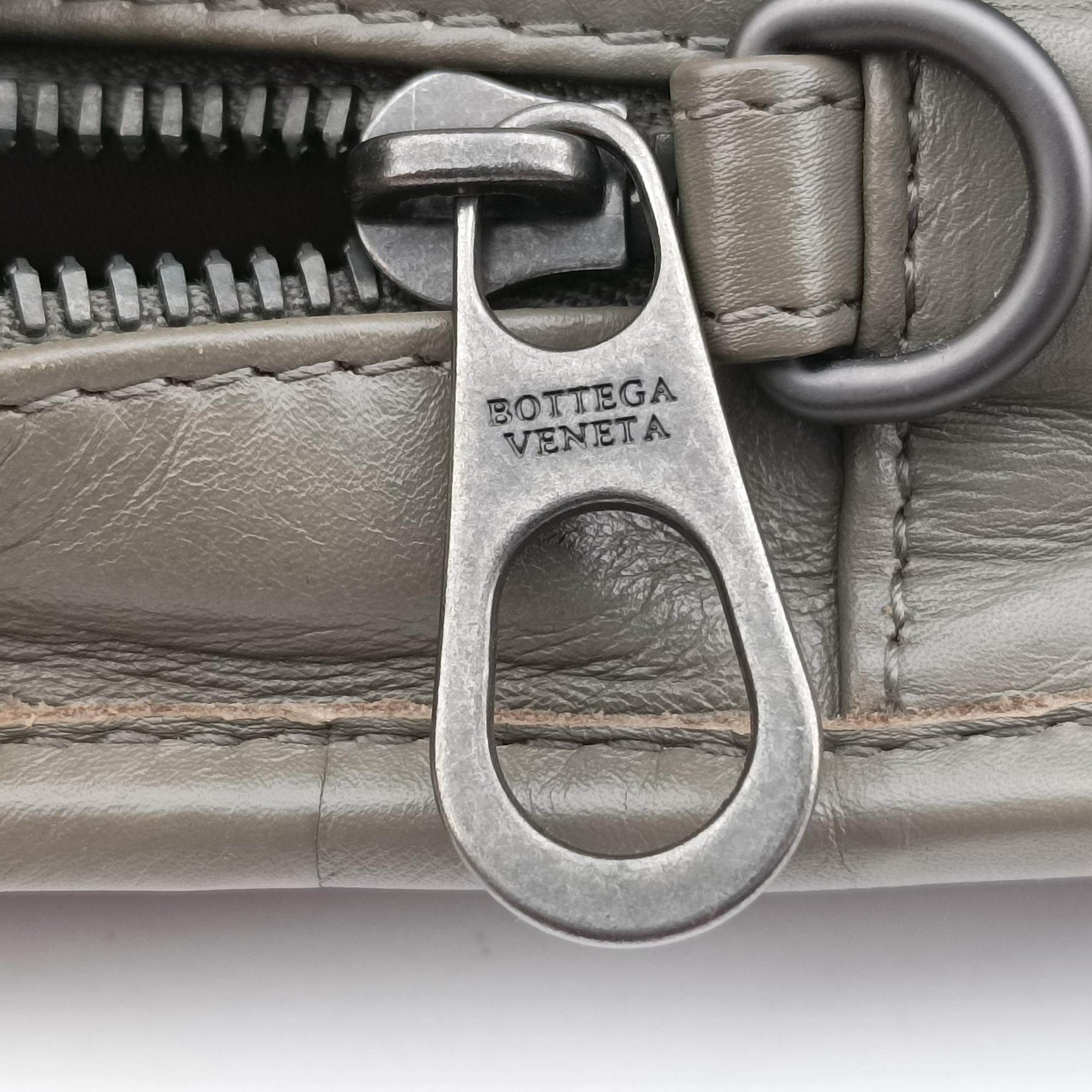 Secondhand Bottega Veneta Intrecciato Grey lambskin  handbag | stylenewstar