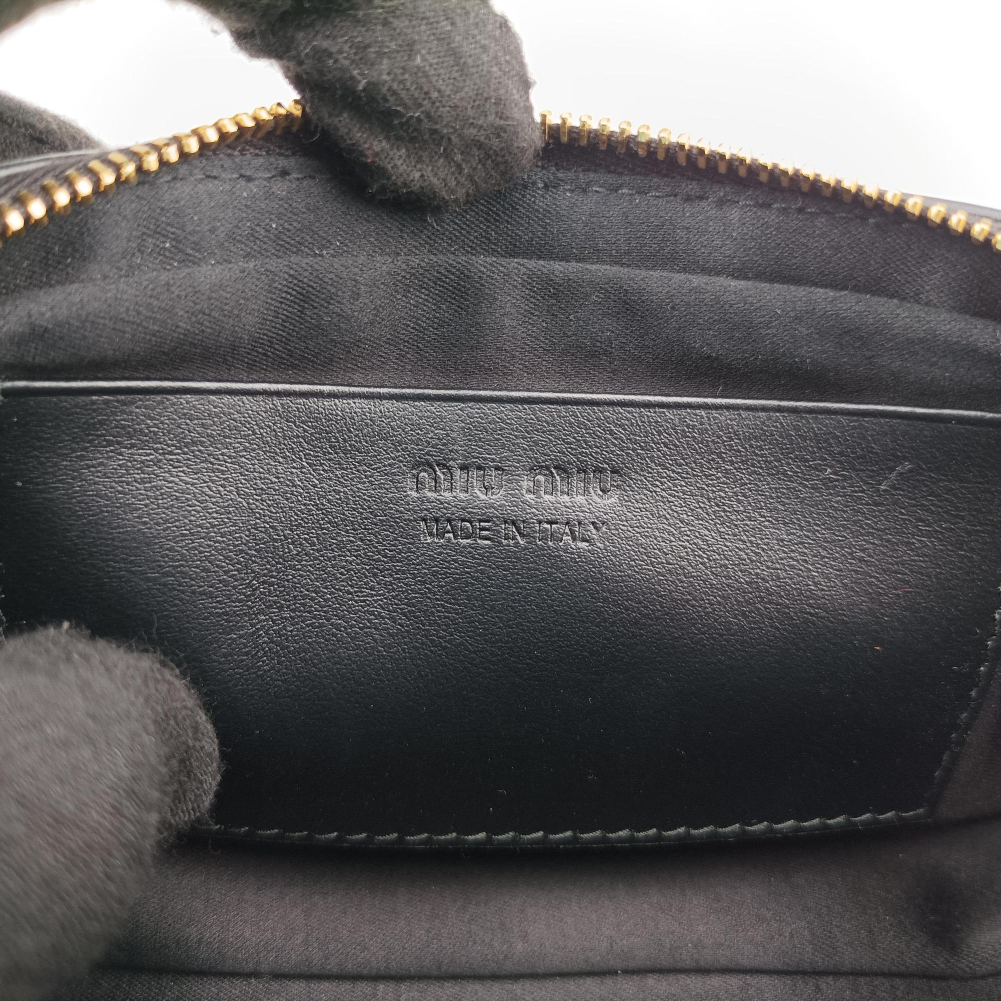 Pre-owned Miu Miu Logo belt Black leather  bum bag/waist bag | stylenewstar