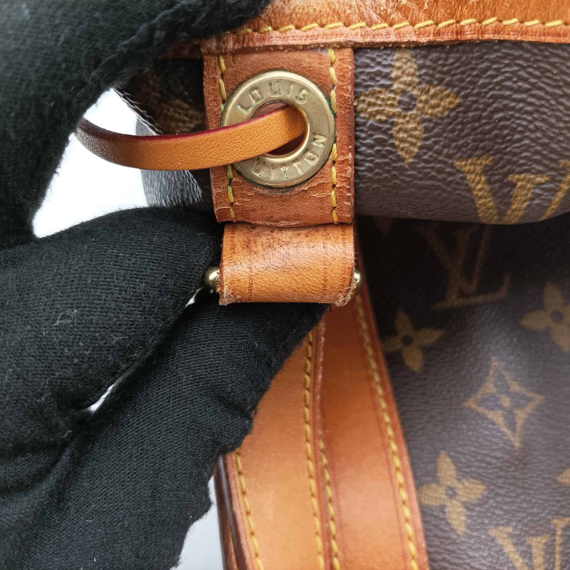 Pre-owned Louis Vuitton Petit Noe Brown Monogram Canvas M42226 shoulderbag | stylenewstar