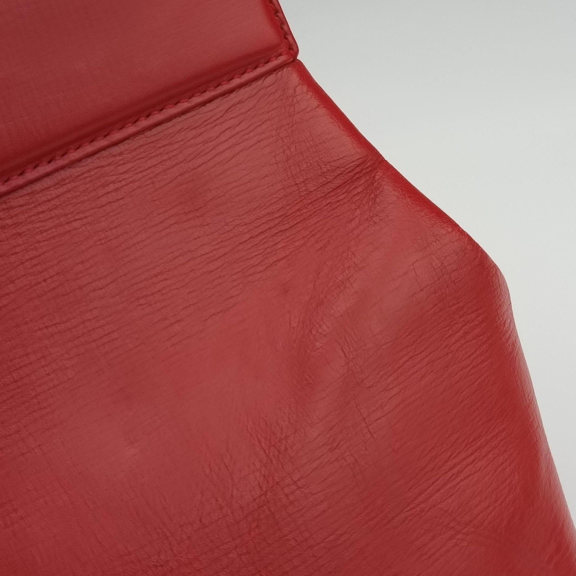 Vintage Bvlgari Isabella Rossellini Red Leather  handbag | stylenewstar