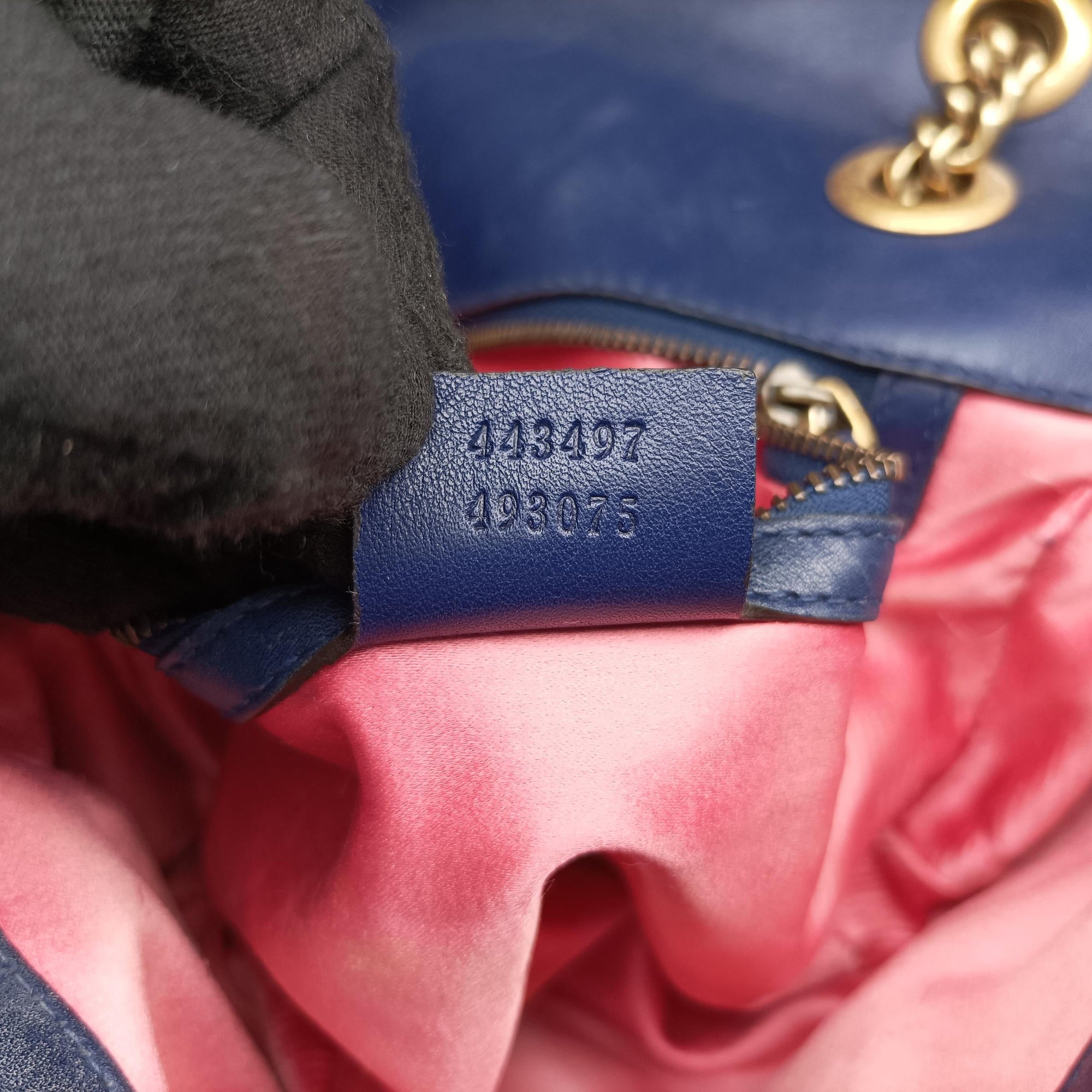 Pre-owned Gucci GG Marmont Blue velour 446744 shoulderbag | stylenewstar
