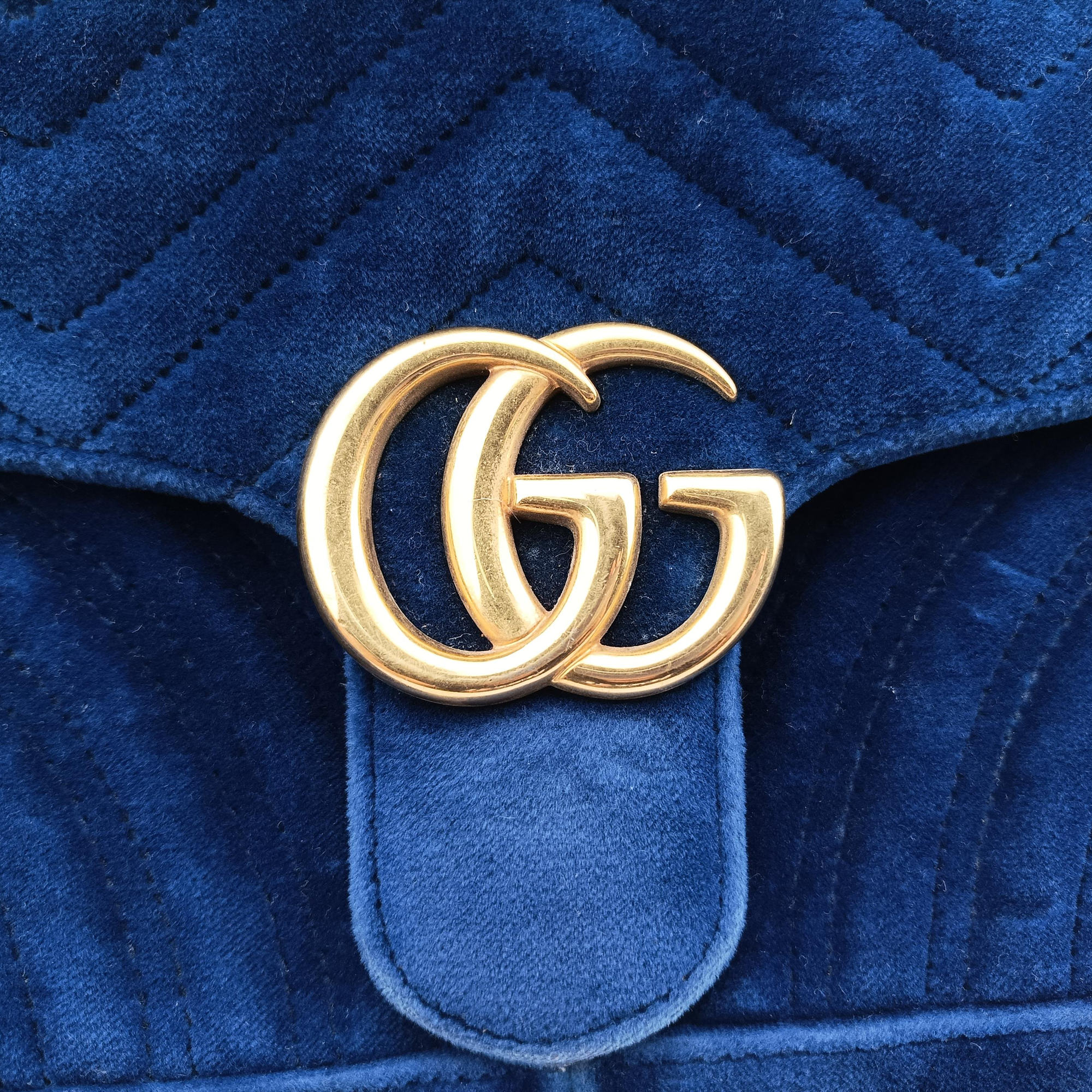 Pre-owned Gucci GG Marmont Blue velour 446744 shoulderbag | stylenewstar