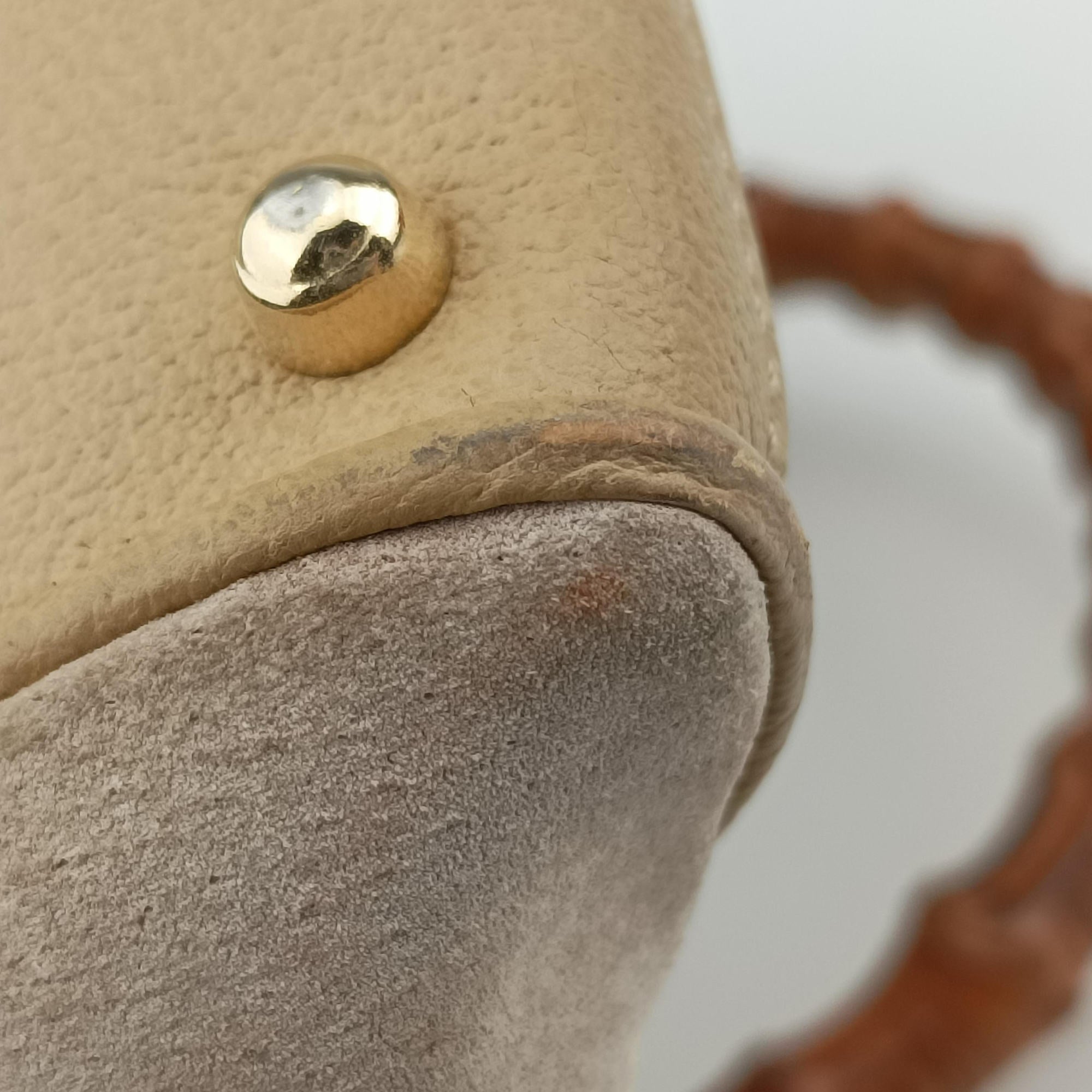 Pre-owned Gucci bamboo Beige Suede× Leather 001.12 handbag | stylenewstar