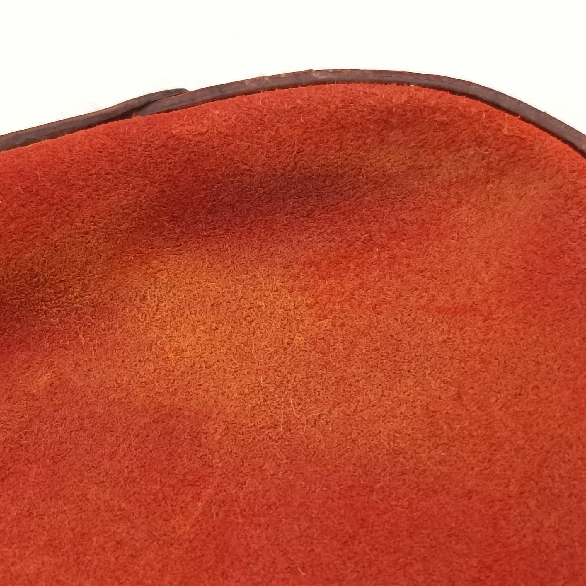 Pre-owned Gucci Hobo Red Suede 001.38 handbag | stylenewstar