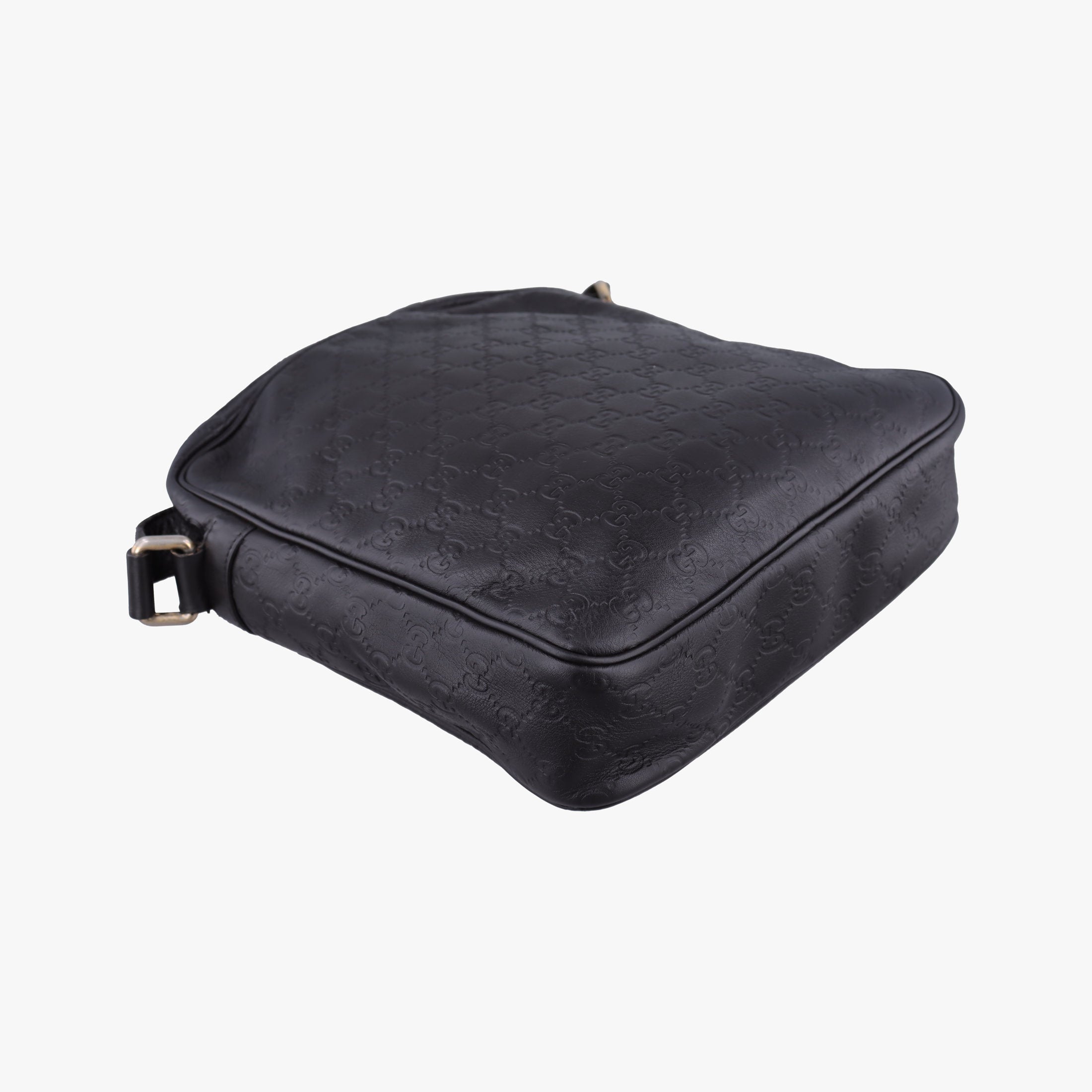 Pre-owned Gucci Guccissima Messenger Black Leather 201448 shoulderbag | stylenewstar