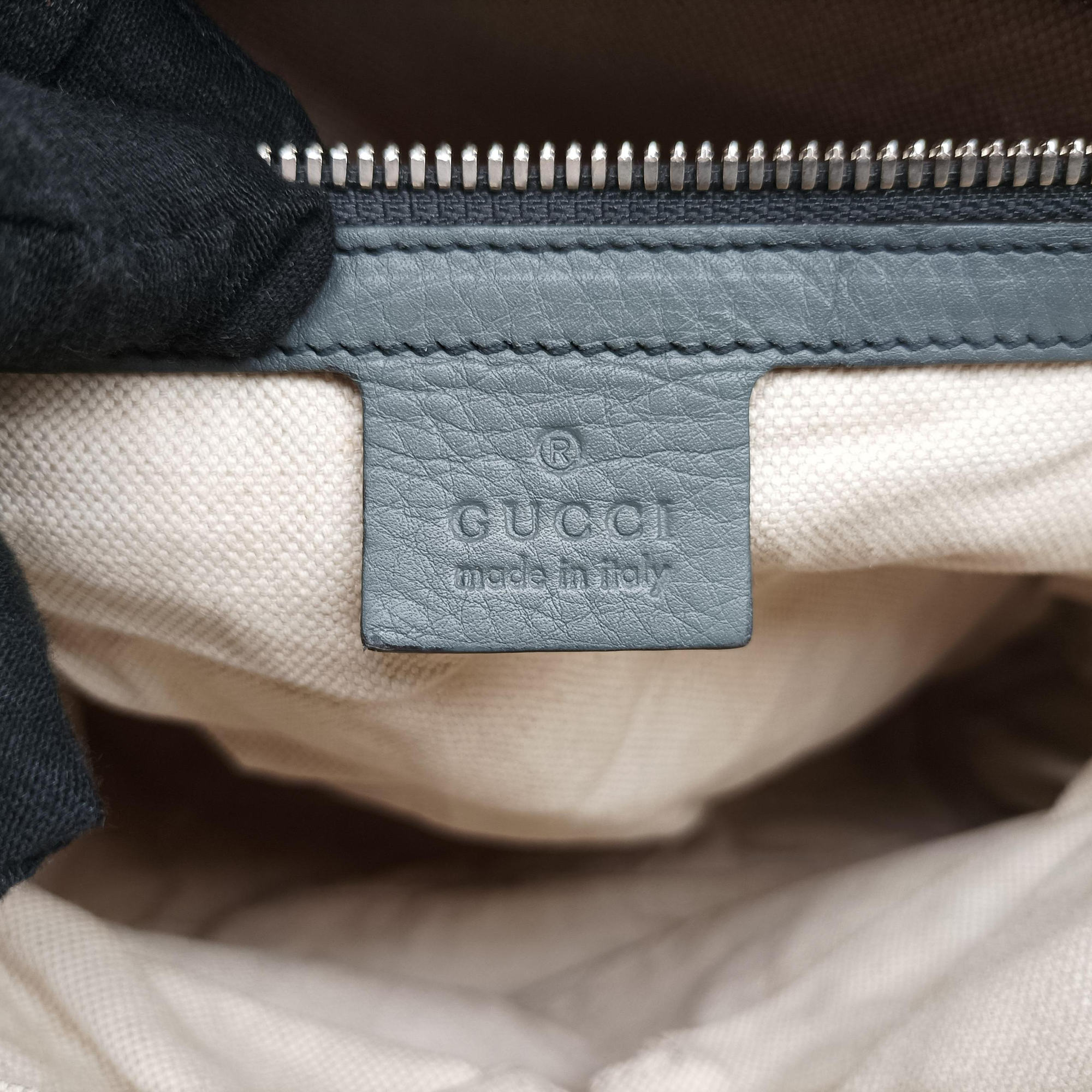 Secondhand Gucci Interlocking G Logo Soho Messenger Grey Leather 337084 shoulderbag | stylenewstar