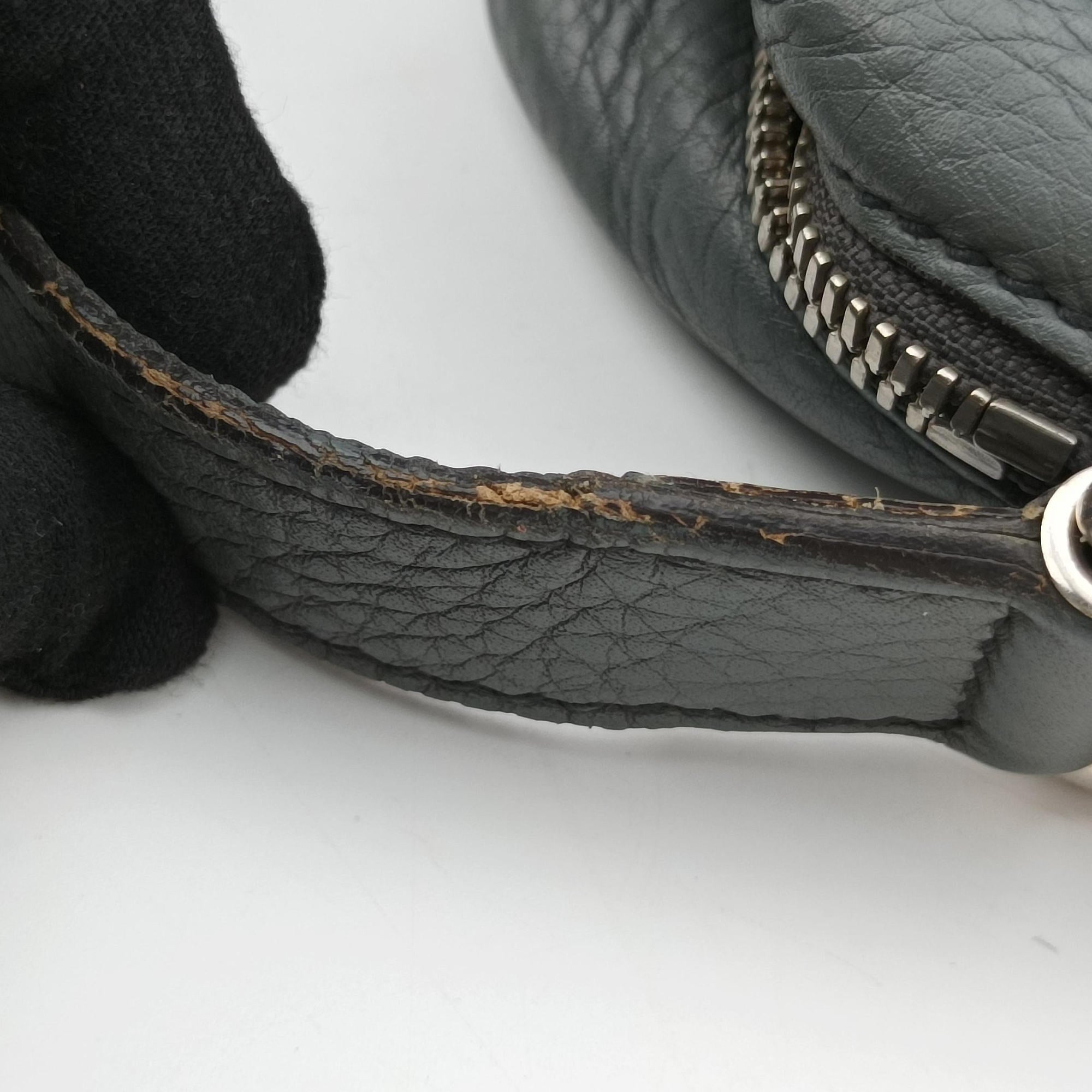 Secondhand Gucci Interlocking G Logo Soho Messenger Grey Leather 337084 shoulderbag | stylenewstar