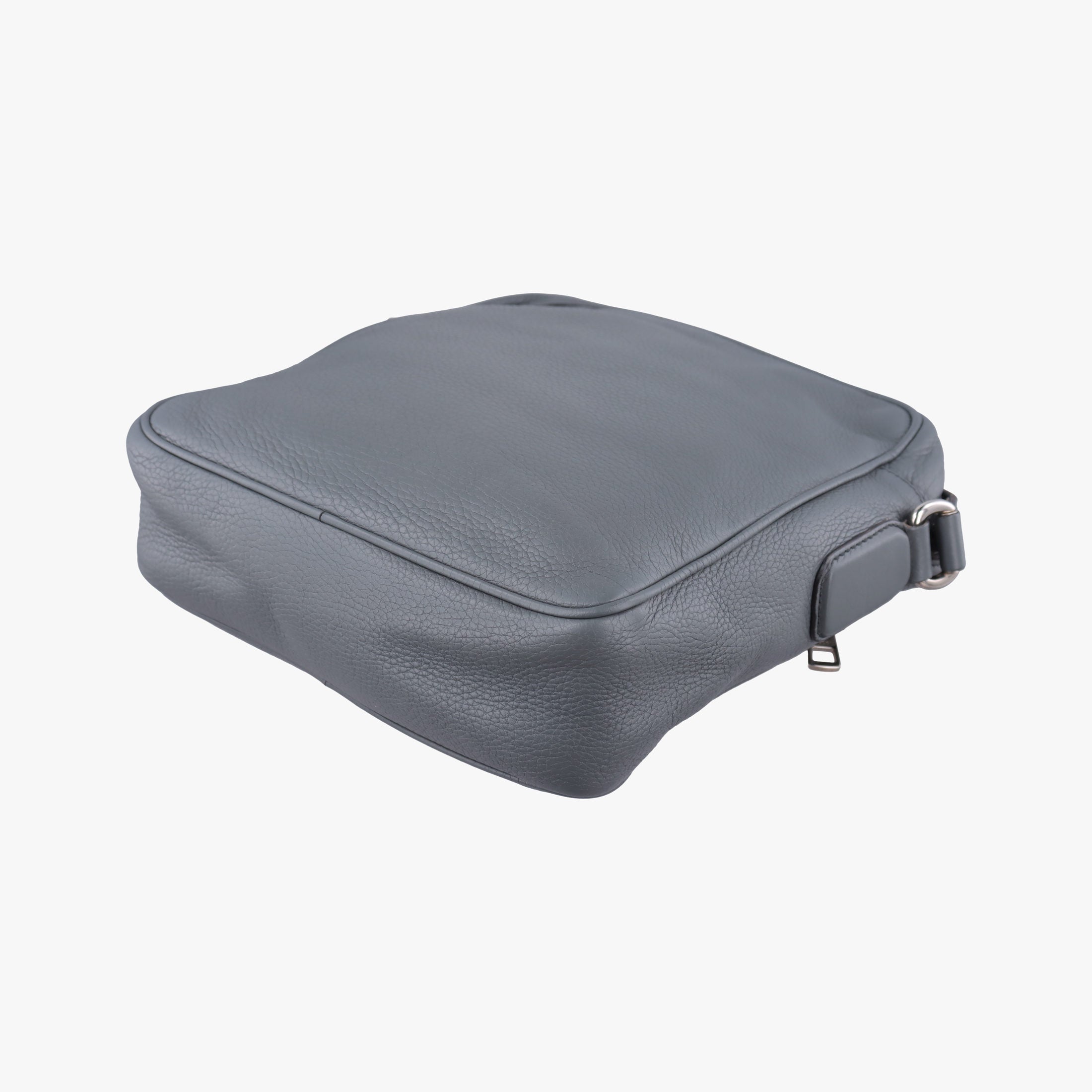 Secondhand Gucci Interlocking G Logo Soho Messenger Grey Leather 337084 shoulderbag | stylenewstar