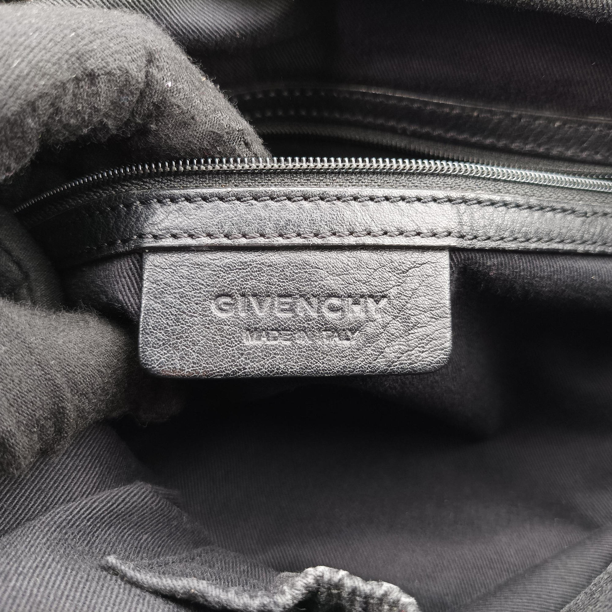 Vintage Givenchy Nightingale Black Leather  handbag | stylenewstar