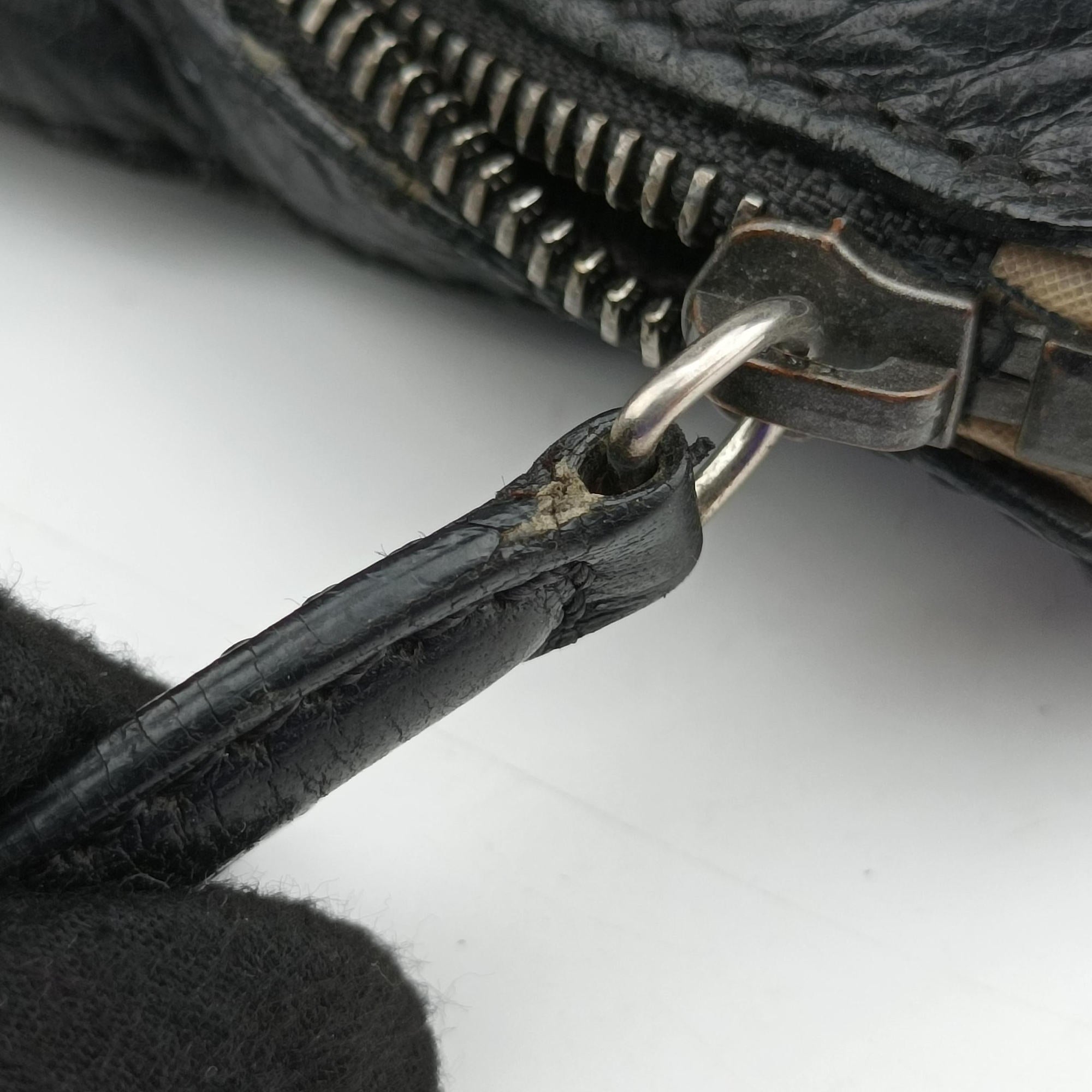 Vintage Givenchy Nightingale Black Leather  handbag | stylenewstar