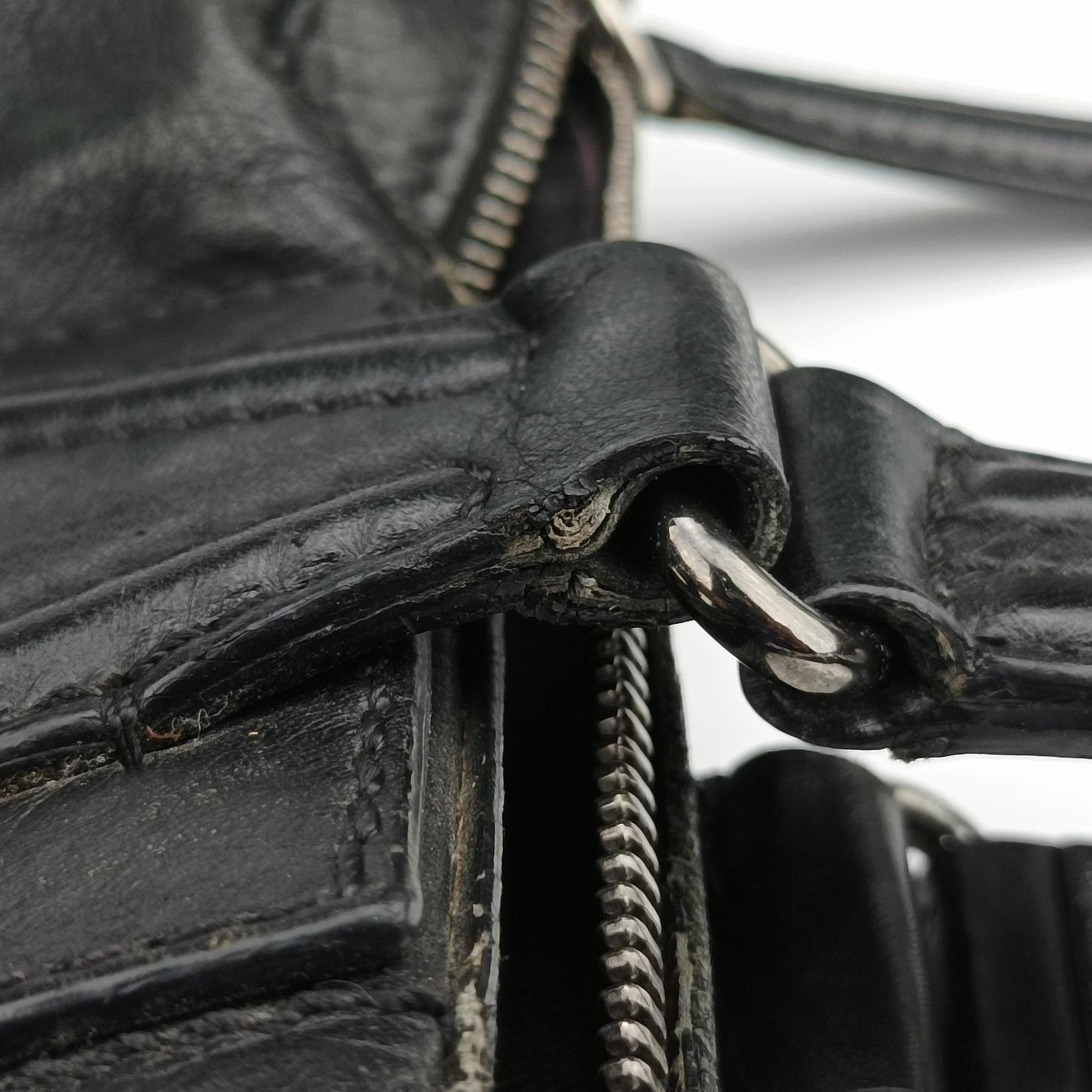 Vintage Givenchy Nightingale Black Leather  handbag | stylenewstar