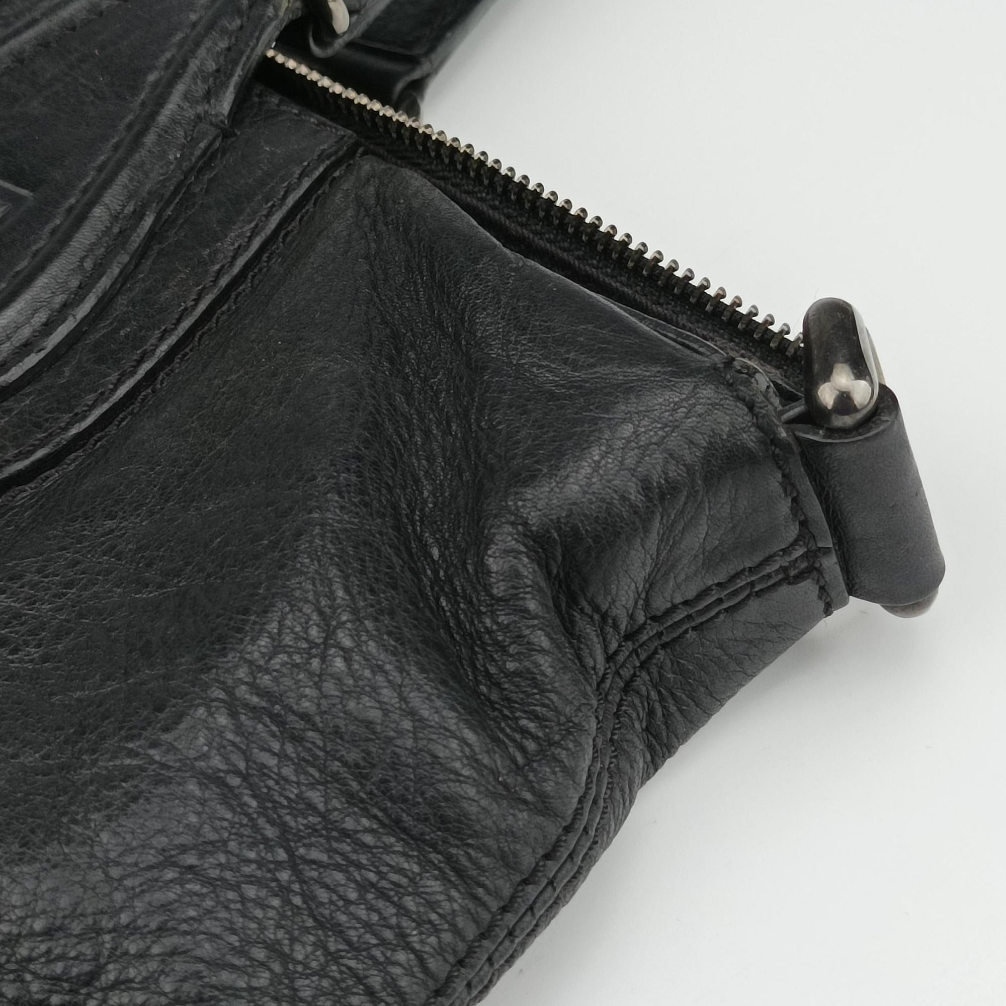 Vintage Givenchy Nightingale Black Leather  handbag | stylenewstar