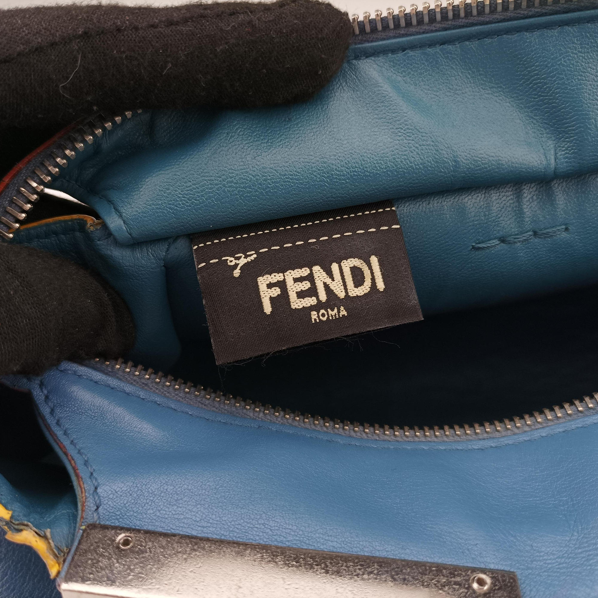 Secondhand Fendi Petite 3Jours Blue Leather 8BH333 shoulderbag | stylenewstar