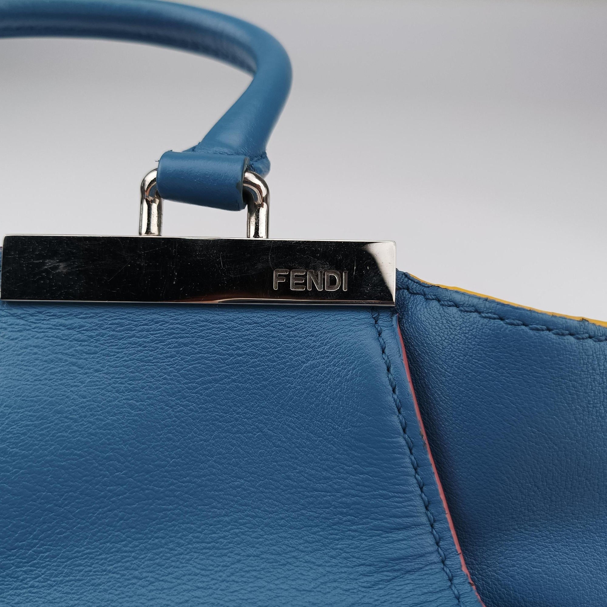 Secondhand Fendi Petite 3Jours Blue Leather 8BH333 shoulderbag | stylenewstar