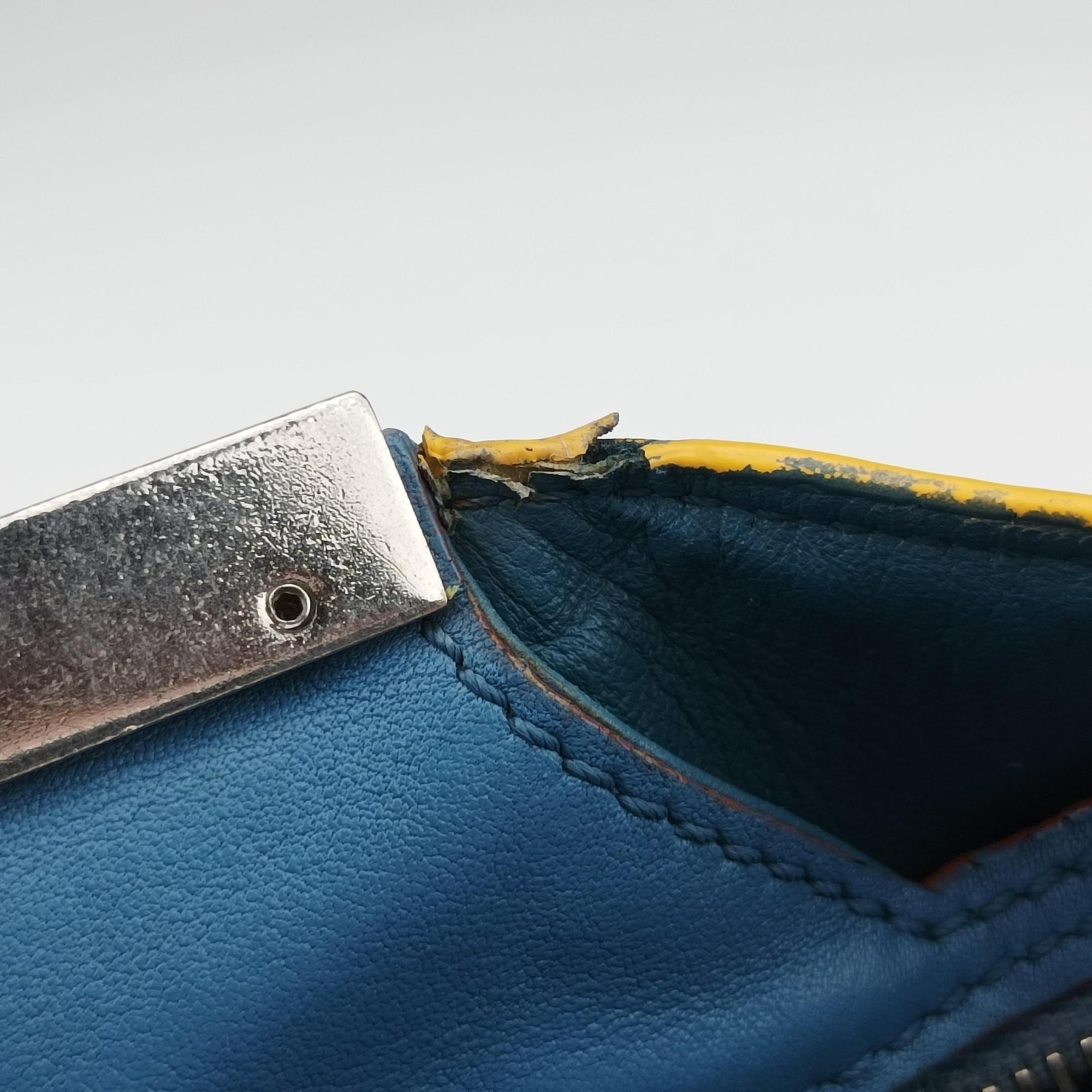 Secondhand Fendi Petite 3Jours Blue Leather 8BH333 shoulderbag | stylenewstar