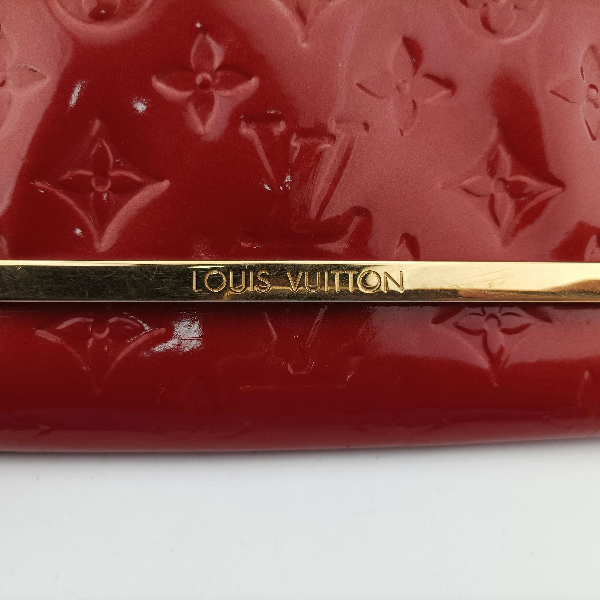 Secondhand Louis Vuitton Rossmore MM Red Vernis M91550 handbag | stylenewstar