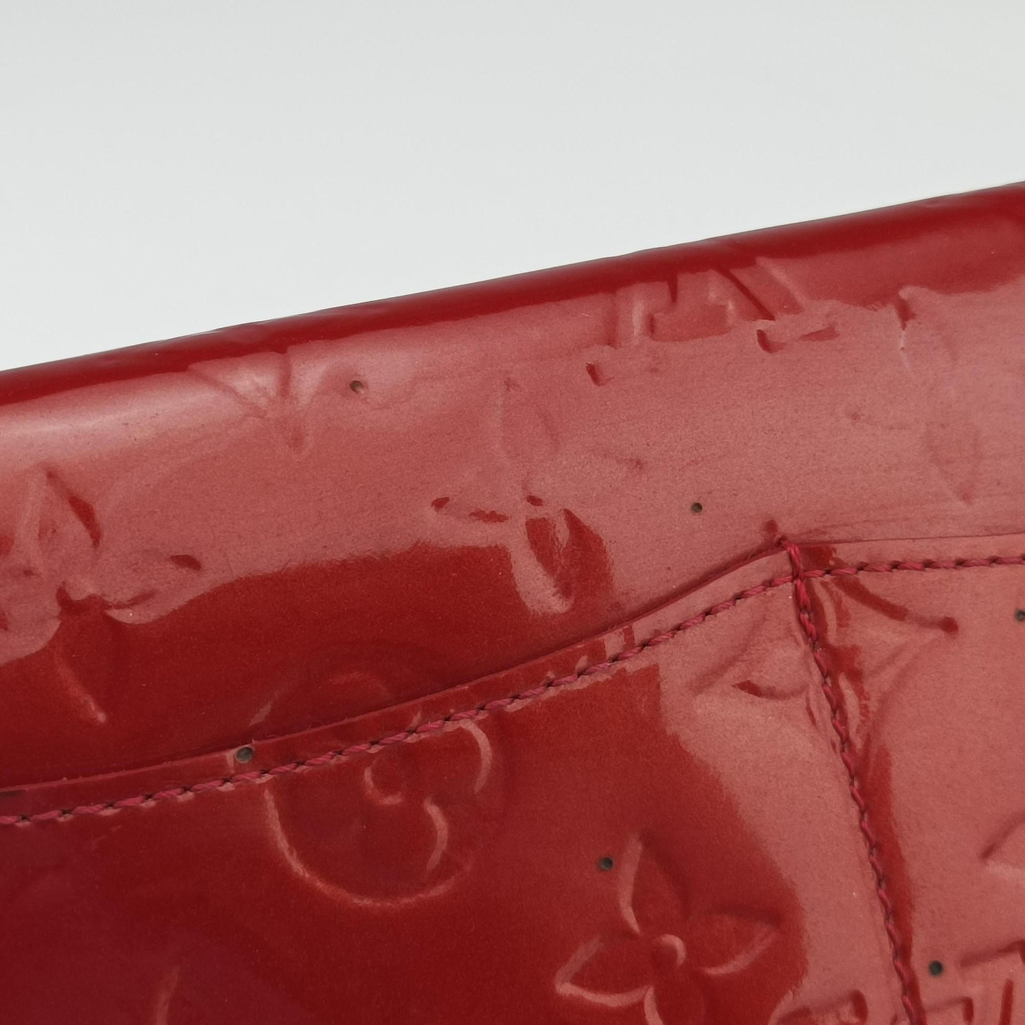 Secondhand Louis Vuitton Rossmore MM Red Vernis M91550 handbag | stylenewstar