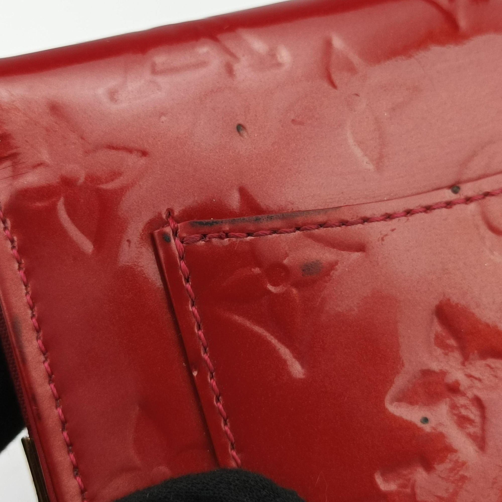 Secondhand Louis Vuitton Rossmore MM Red Vernis M91550 handbag | stylenewstar