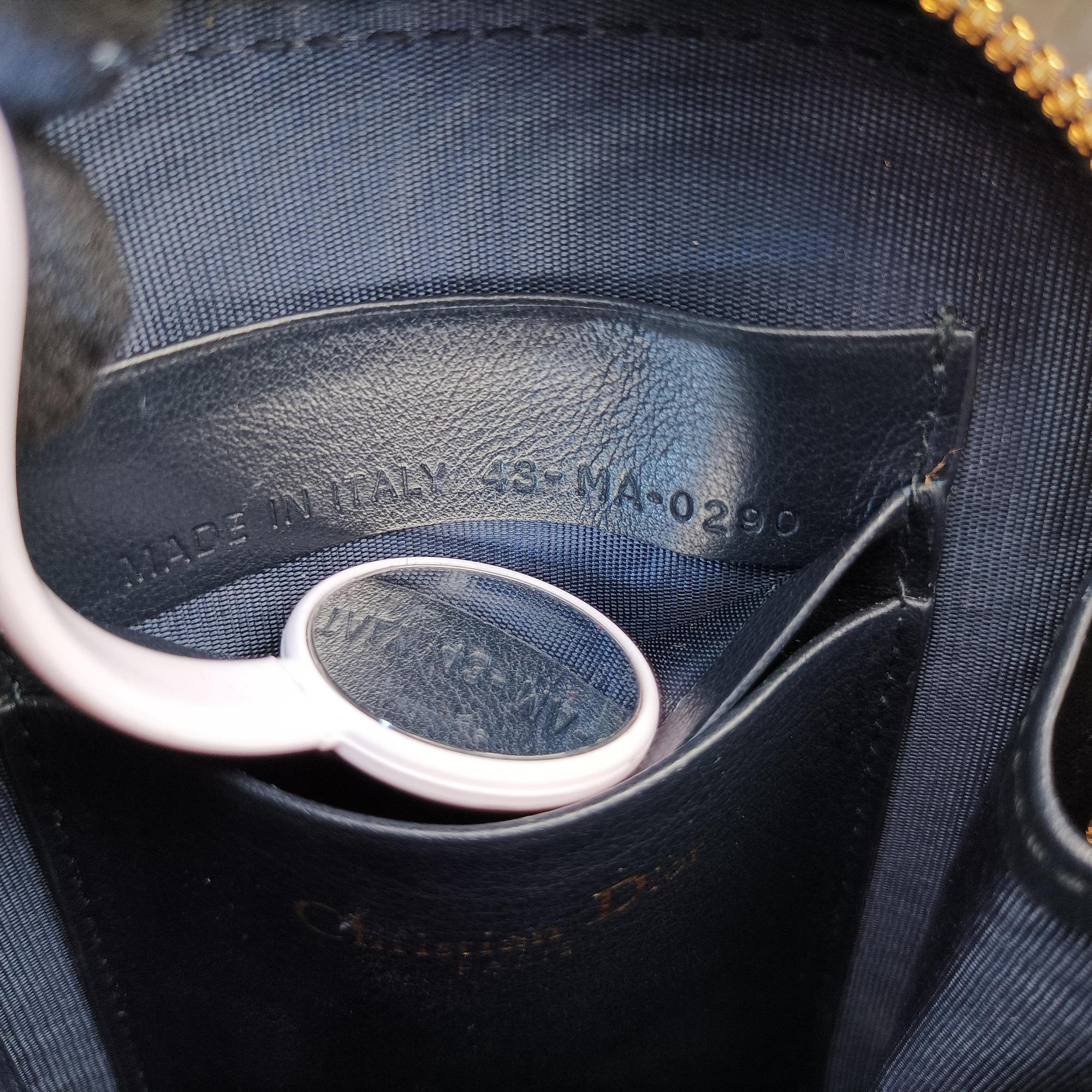 Secondhand Christian Dior Oblique 30 Montaigne Phone Holder Navy Oblique jacquard  shoulderbag | stylenewstar