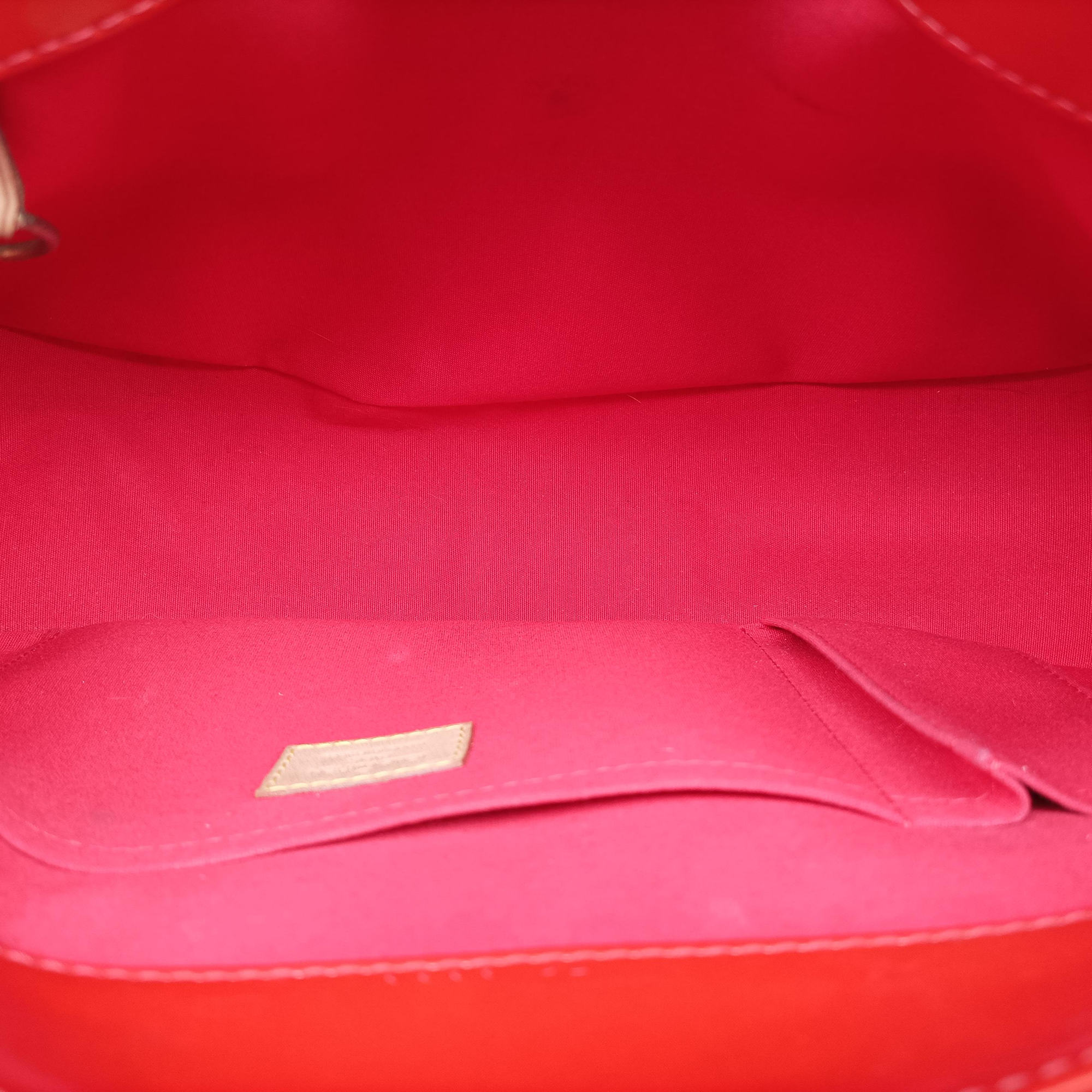 Pre-owned Louis Vuitton Biscayne Bay GM Red Vernis M91291 shoulderbag | stylenewstar