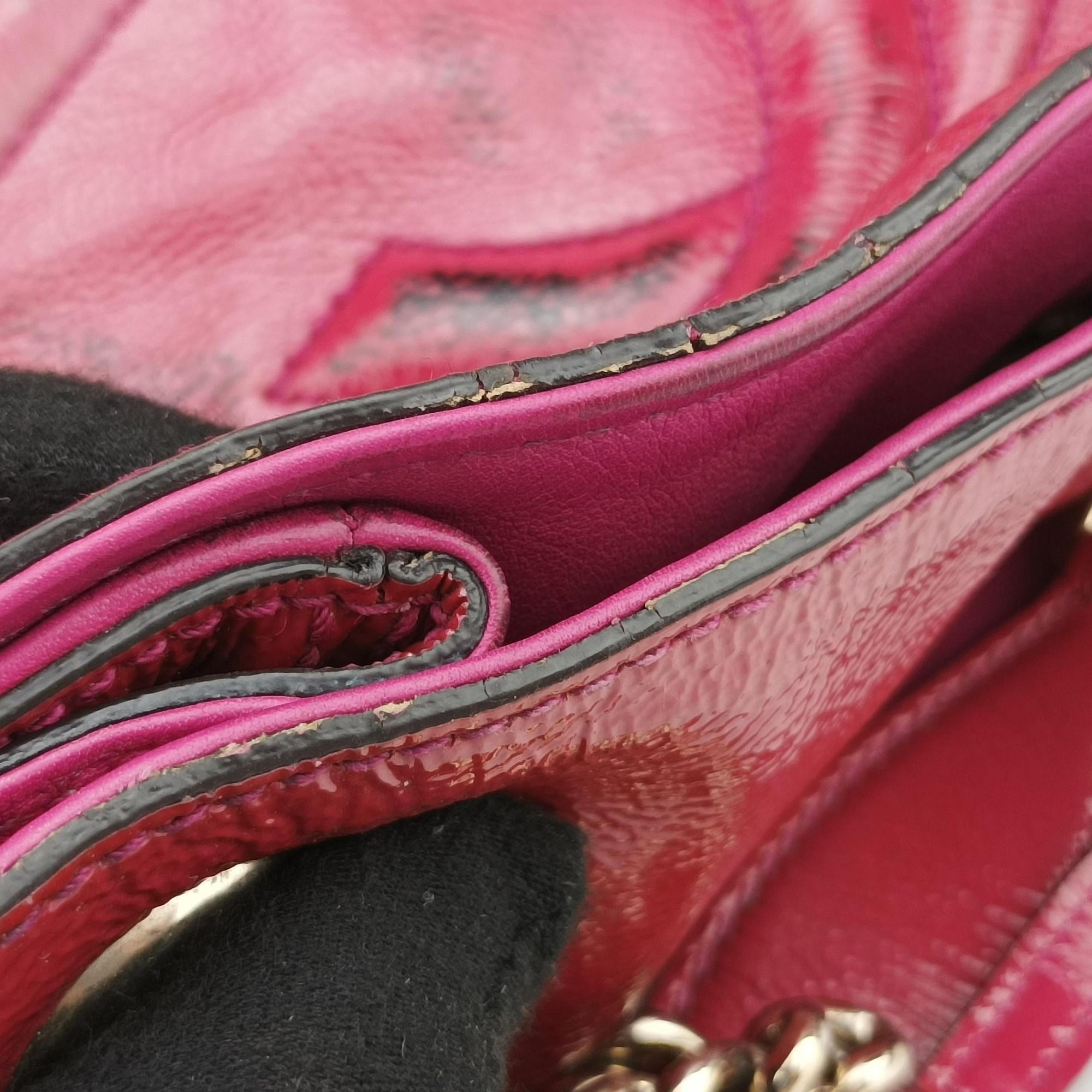 Pre-owned Gucci Soho RoseRed Patent Leather 308982 shoulderbag | stylenewstar