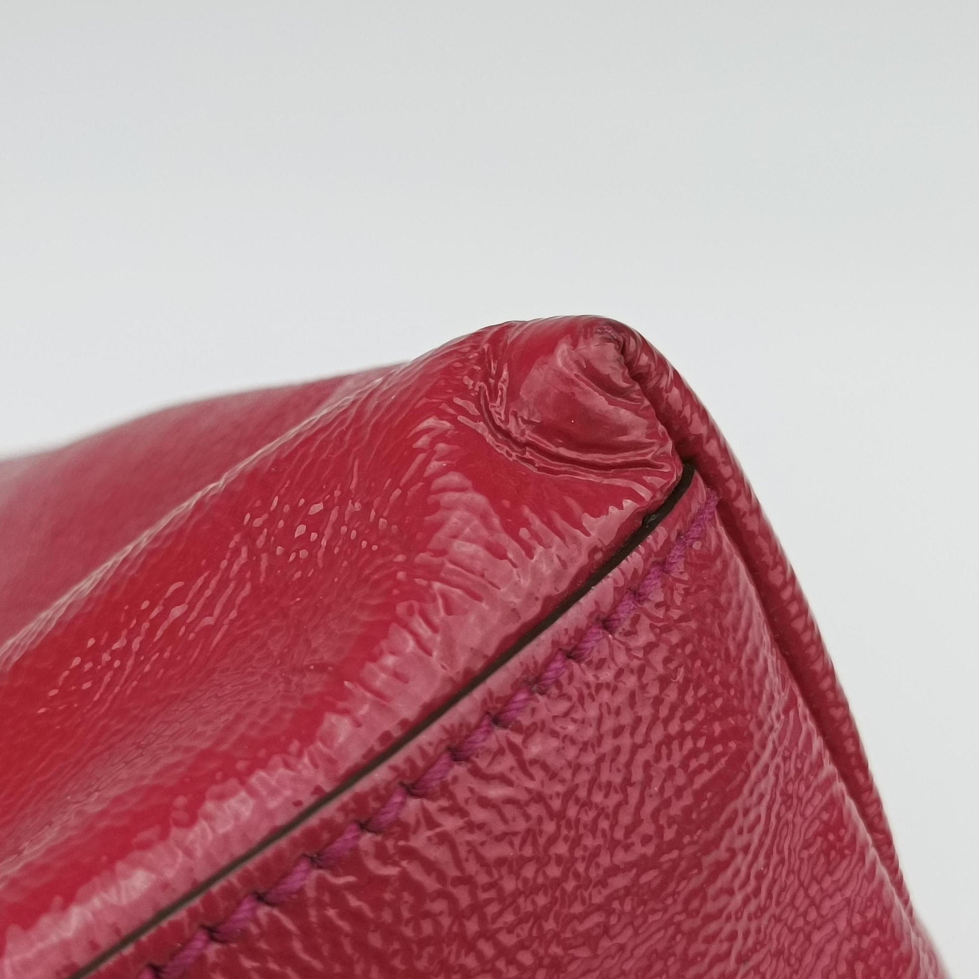 Pre-owned Gucci Soho RoseRed Patent Leather 308982 shoulderbag | stylenewstar