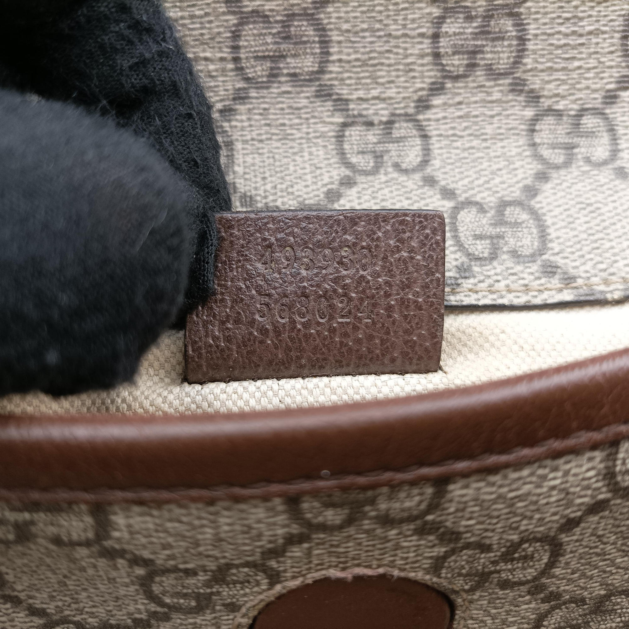Pre-owned Gucci NEO VINTAGE GG Supreme Brown PVC coated canvas×Leather 493930 shoulderbag | stylenewstar
