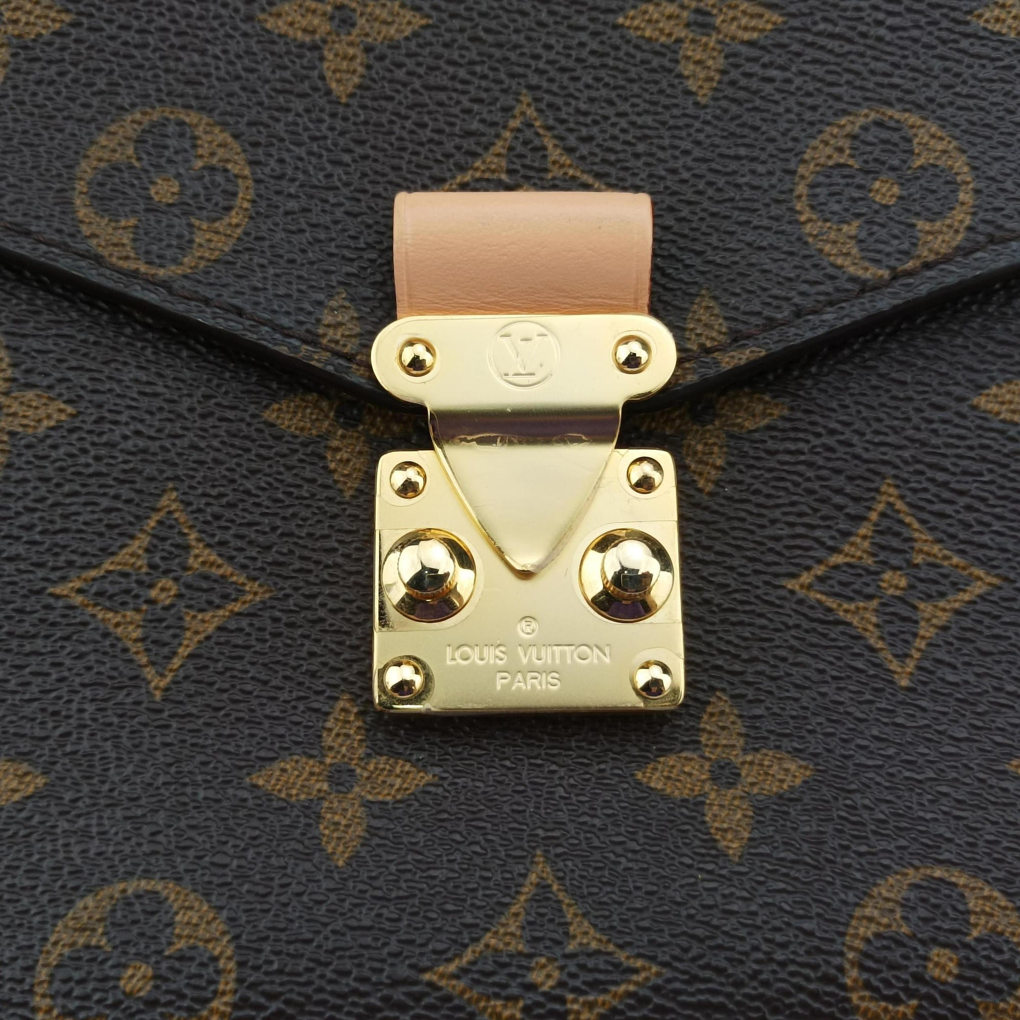 Pre-owned Louis Vuitton Pochette Metis MM Brown Monogram Canvas M44875 shoulderbag | stylenewstar