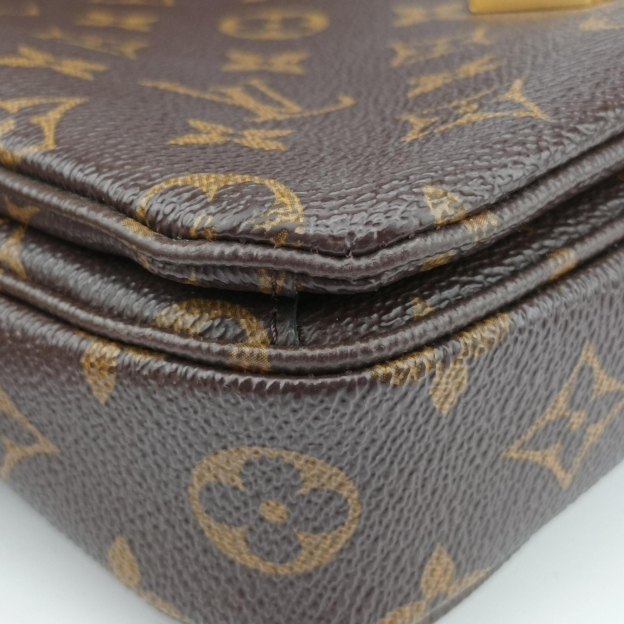 Pre-owned Louis Vuitton Pochette Metis MM Brown Monogram Canvas M44875 shoulderbag | stylenewstar