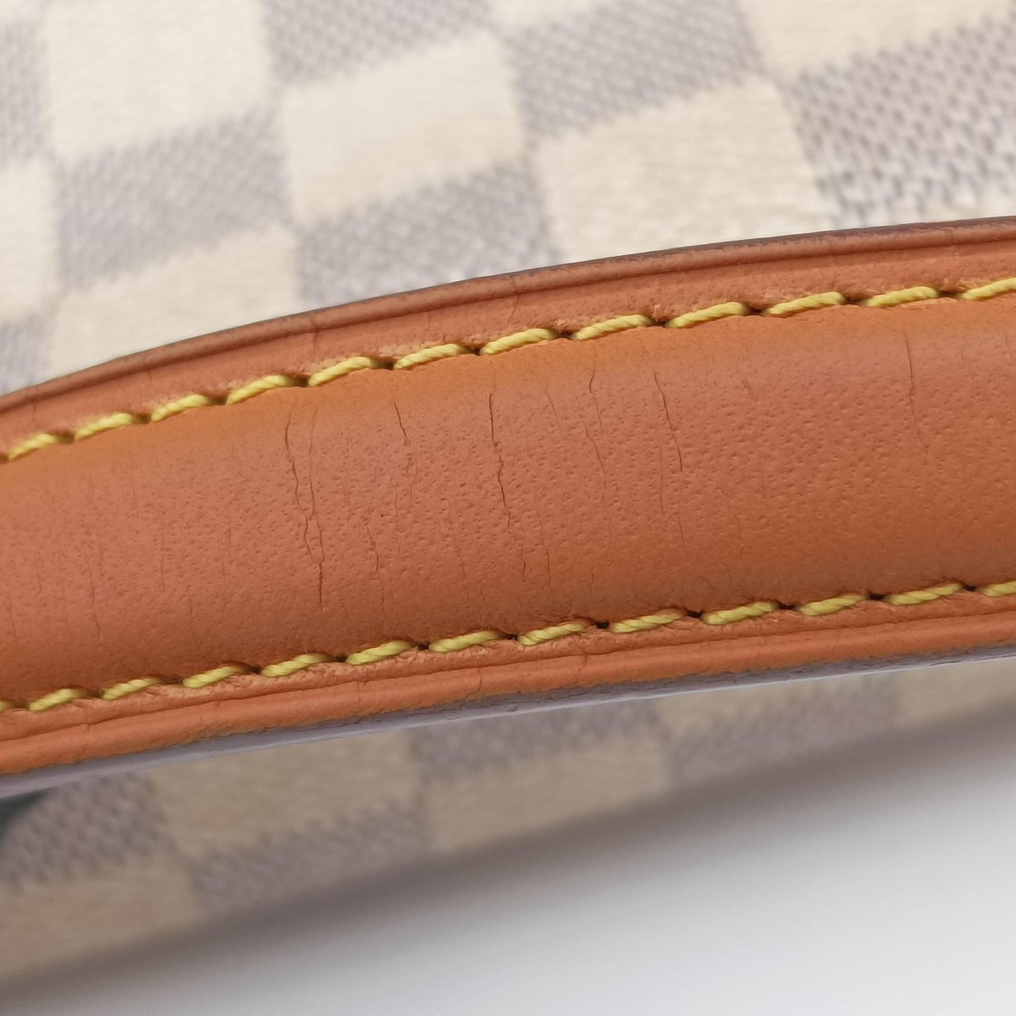 Pre-owned Louis Vuitton CROISETTE Azur Damier Canvas N41581 shoulderbag | stylenewstar