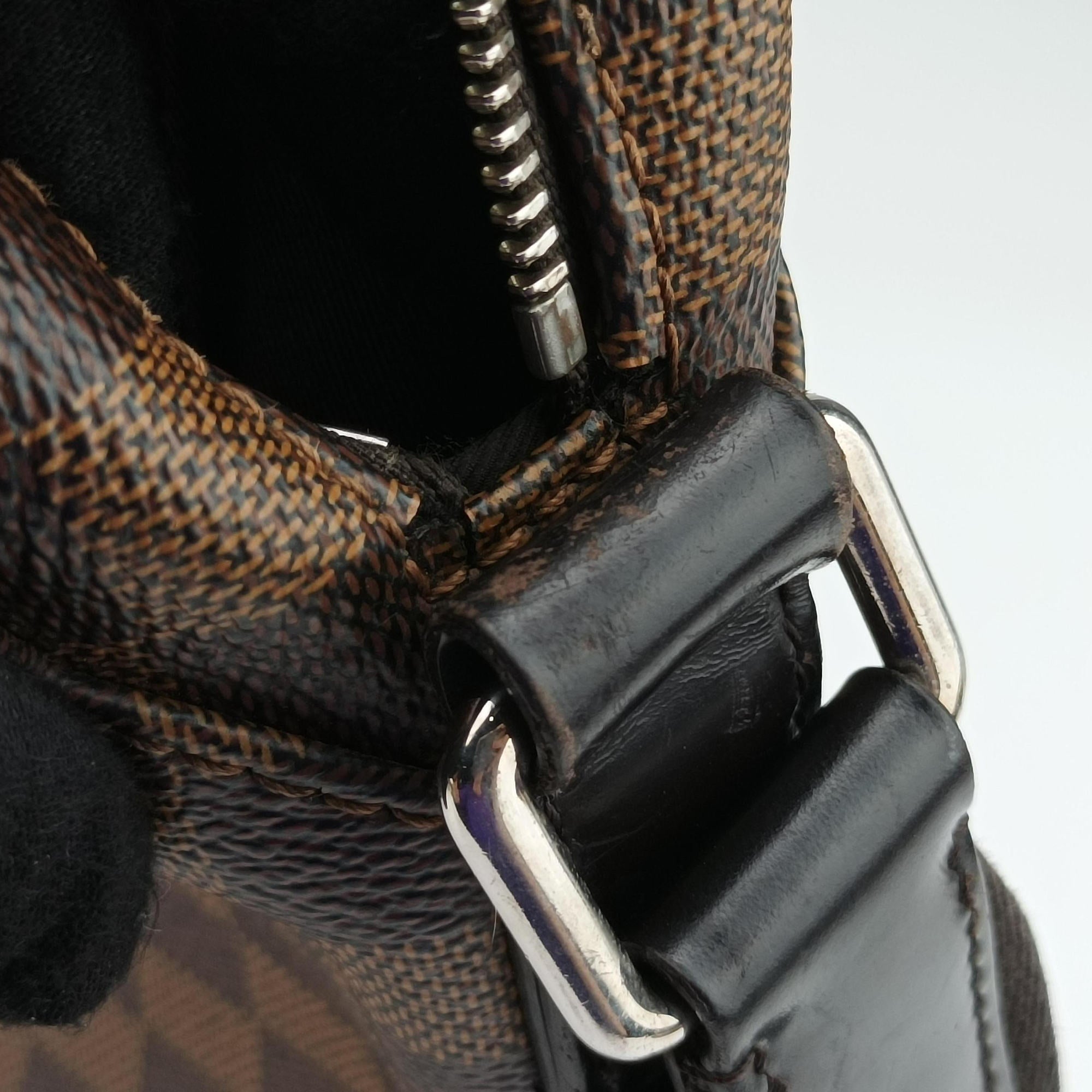 Pre-owned Louis Vuitton Jake messenger NM EBENE Damier Canvas N41569 shoulderbag | stylenewstar