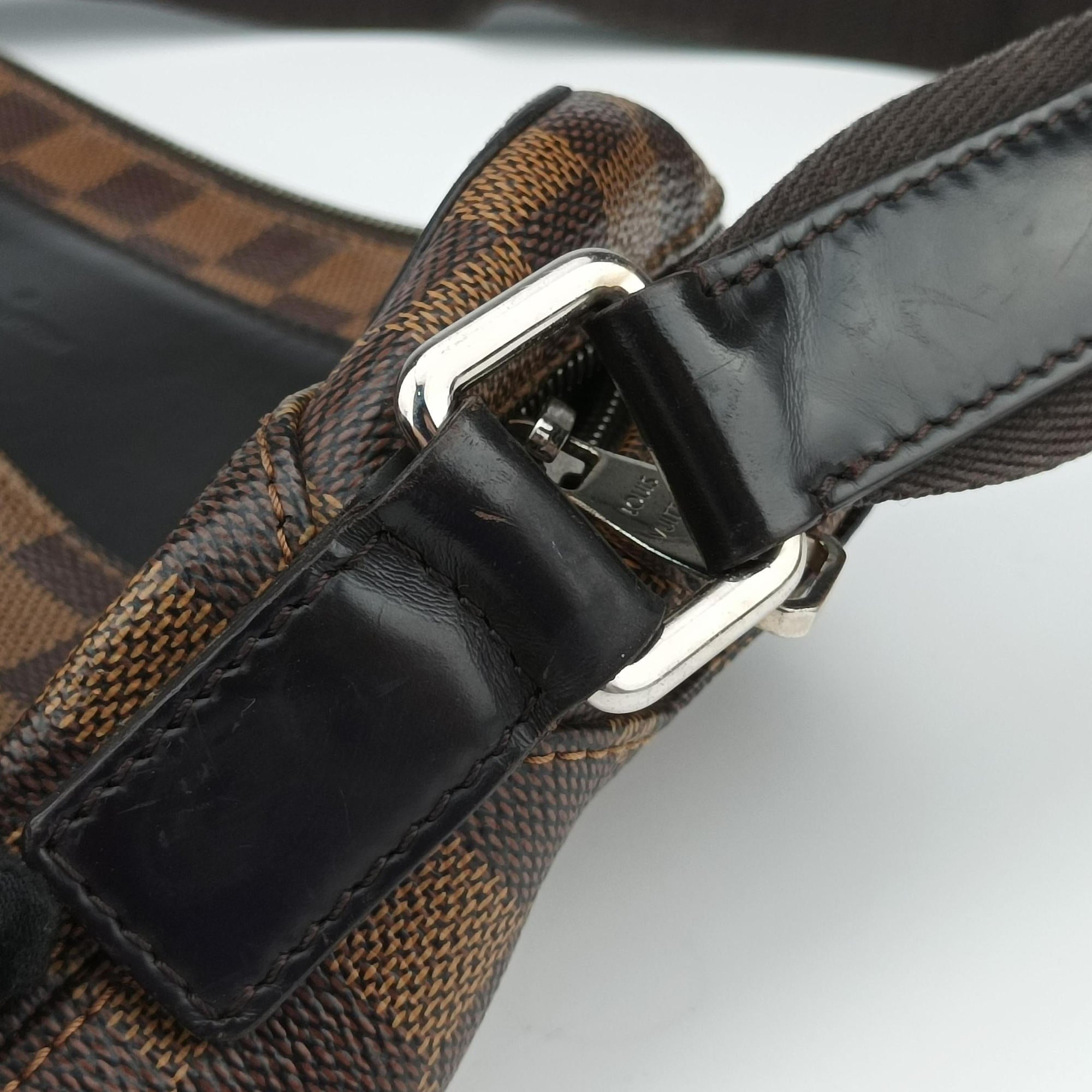 Pre-owned Louis Vuitton Jake messenger NM EBENE Damier Canvas N41569 shoulderbag | stylenewstar