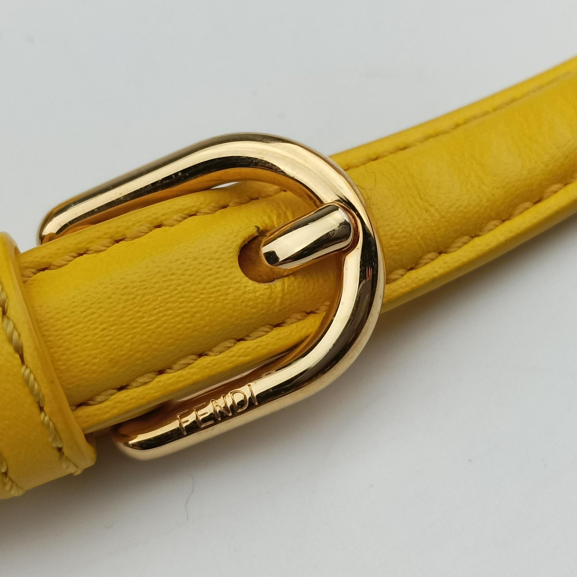 Pre-owned Fendi Moonlight Yellow Leather 8BT346 shoulderbag | stylenewstar