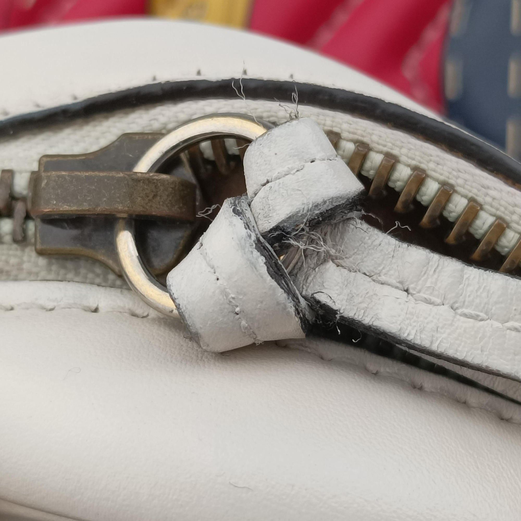 Pre-owned Gucci GG Marmont White × MultiColor Leather 448065 shoulderbag | stylenewstar