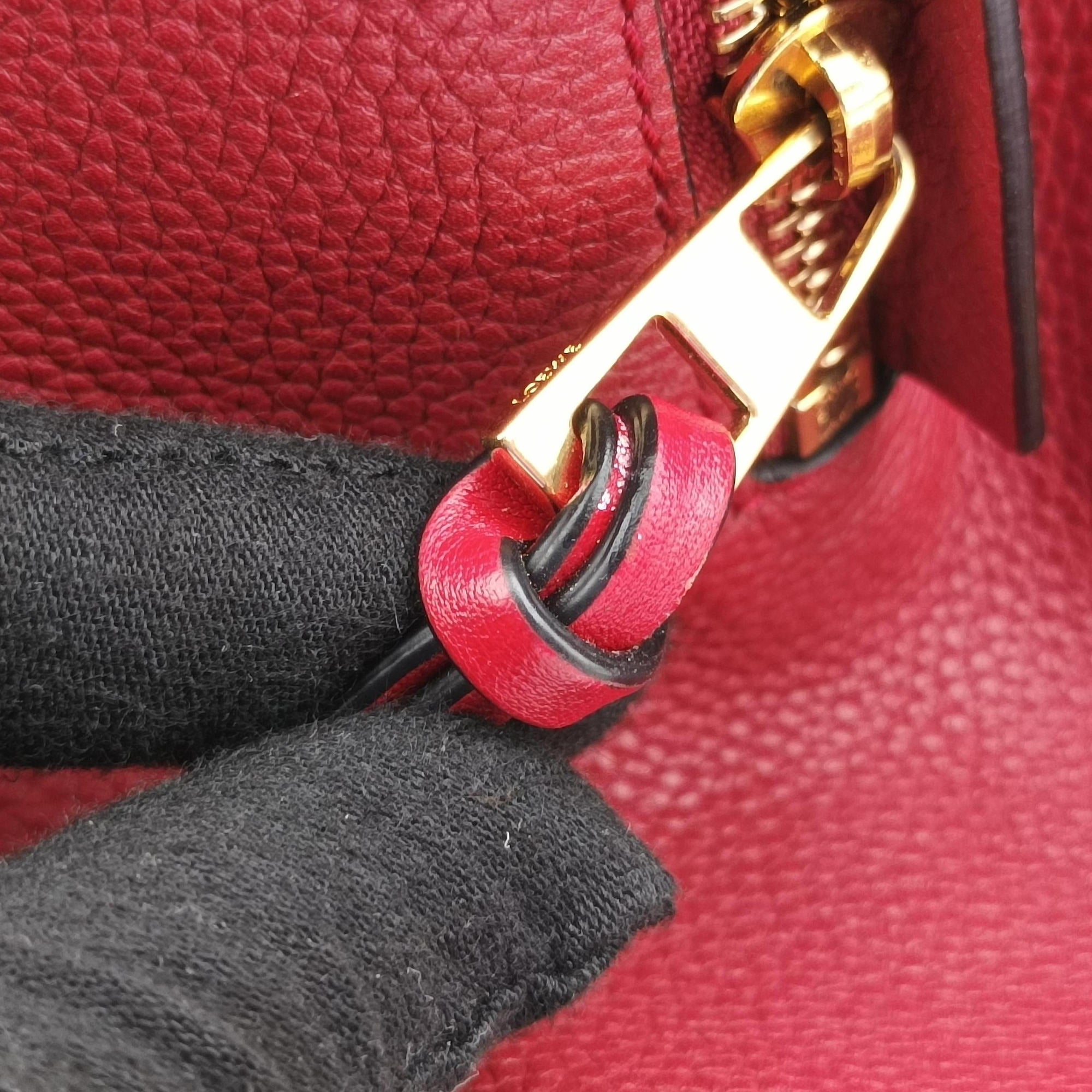 Pre-owned Loewe Hammock Burgundy Leather  shoulderbag | stylenewstar