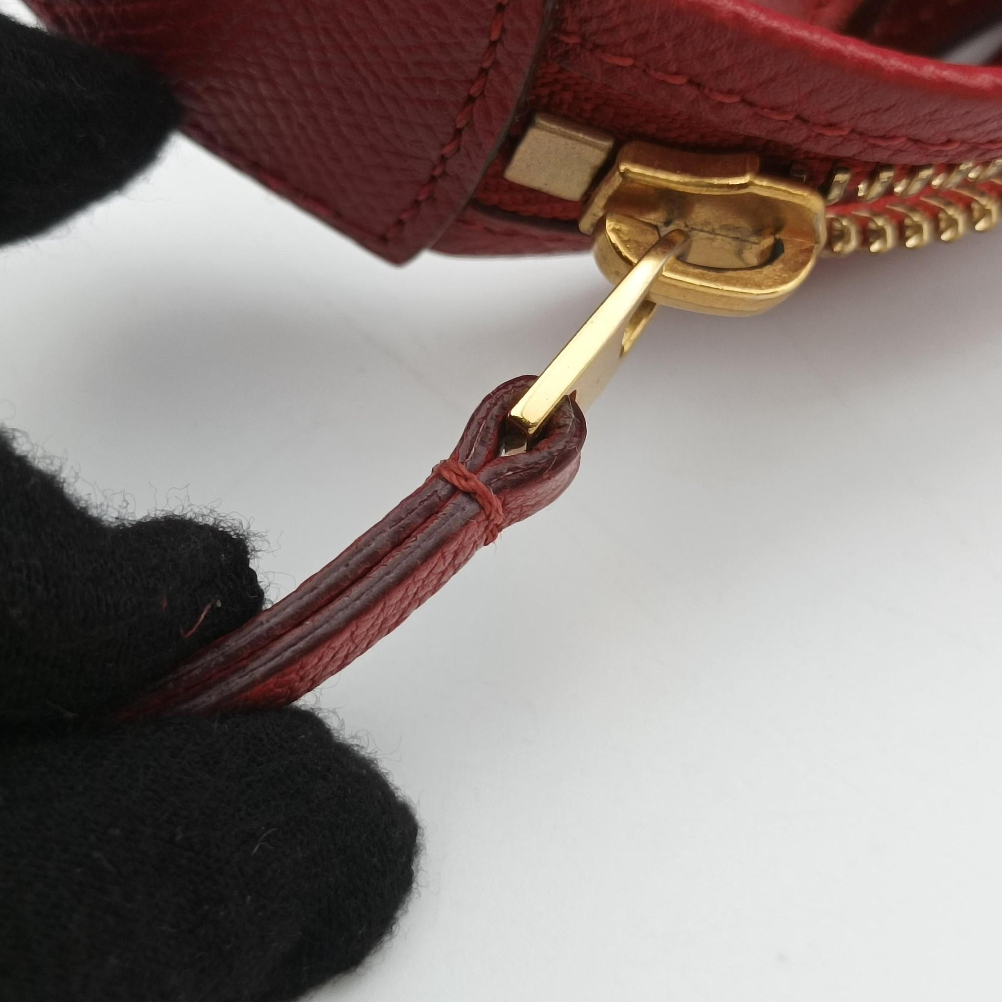 Pre-owned Celine Belt Mini Red Leather  shoulderbag | stylenewstar
