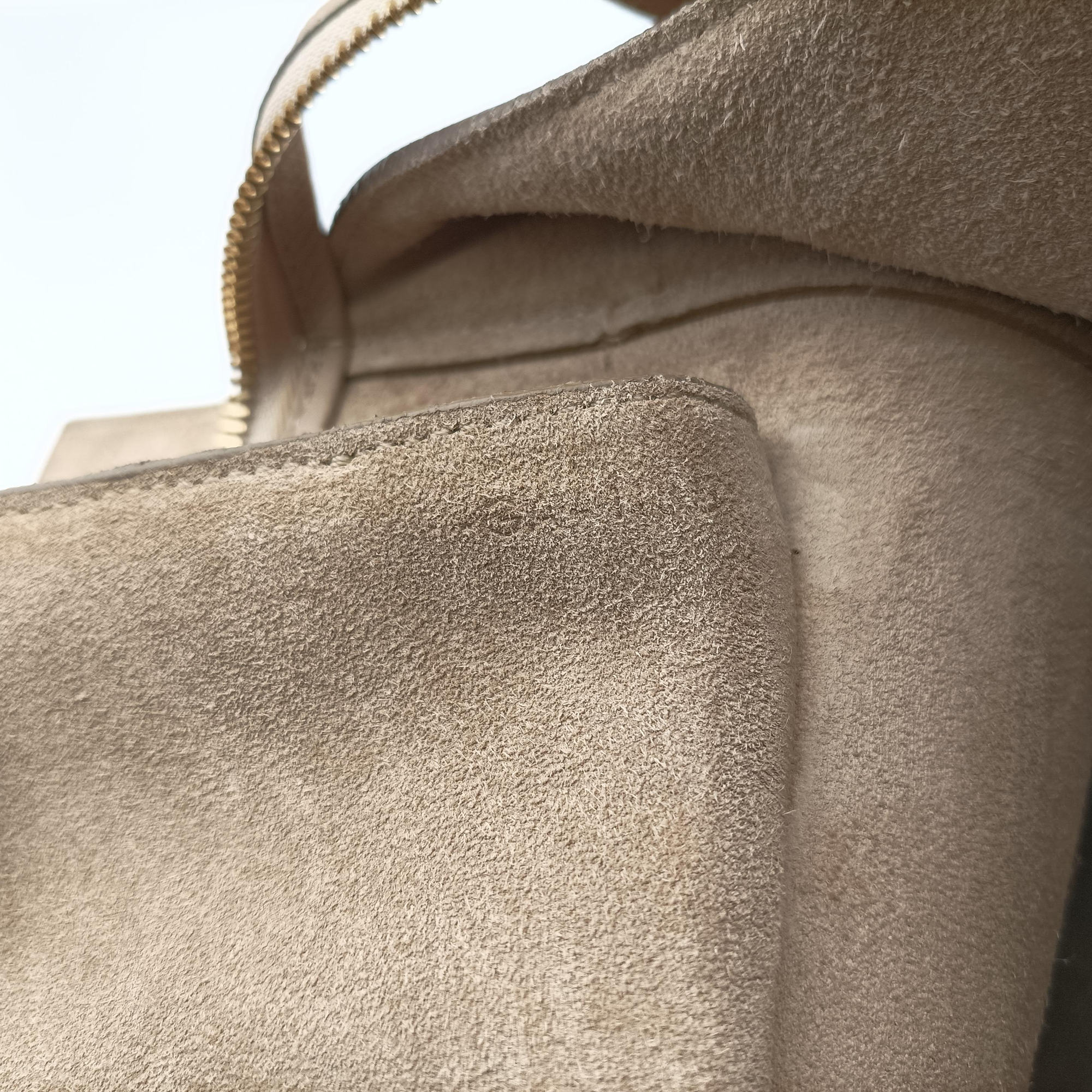 Pre-owned Celine Belt Mini Beige Leather  shoulderbag | stylenewstar