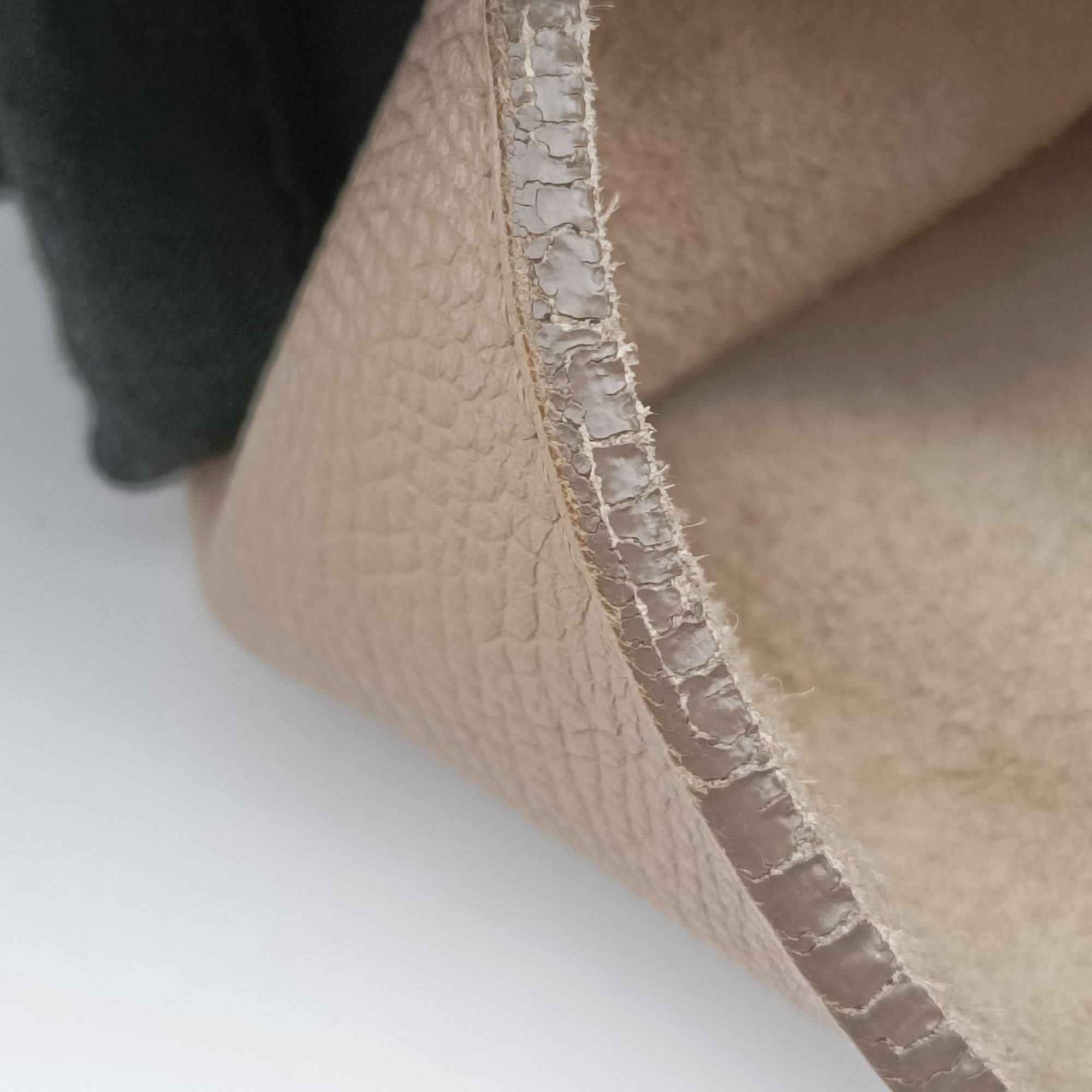 Pre-owned Celine Belt Mini Beige Leather  shoulderbag | stylenewstar