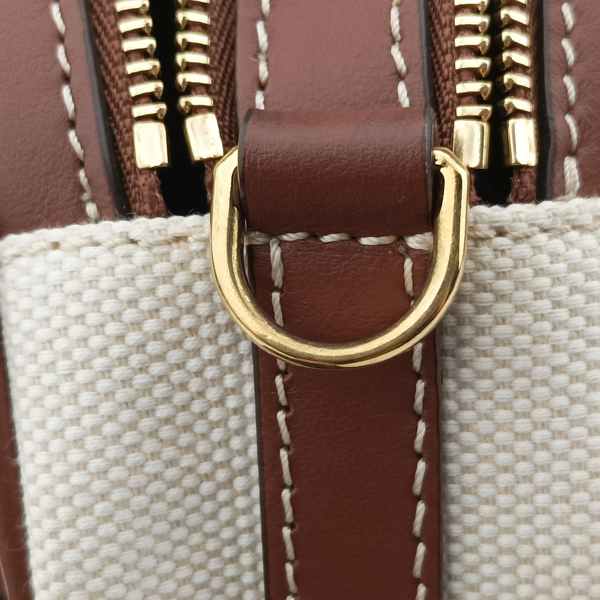 Pre-owned Burberry LOUISE Beige × Brown Canvas×Leather  shoulderbag | stylenewstar