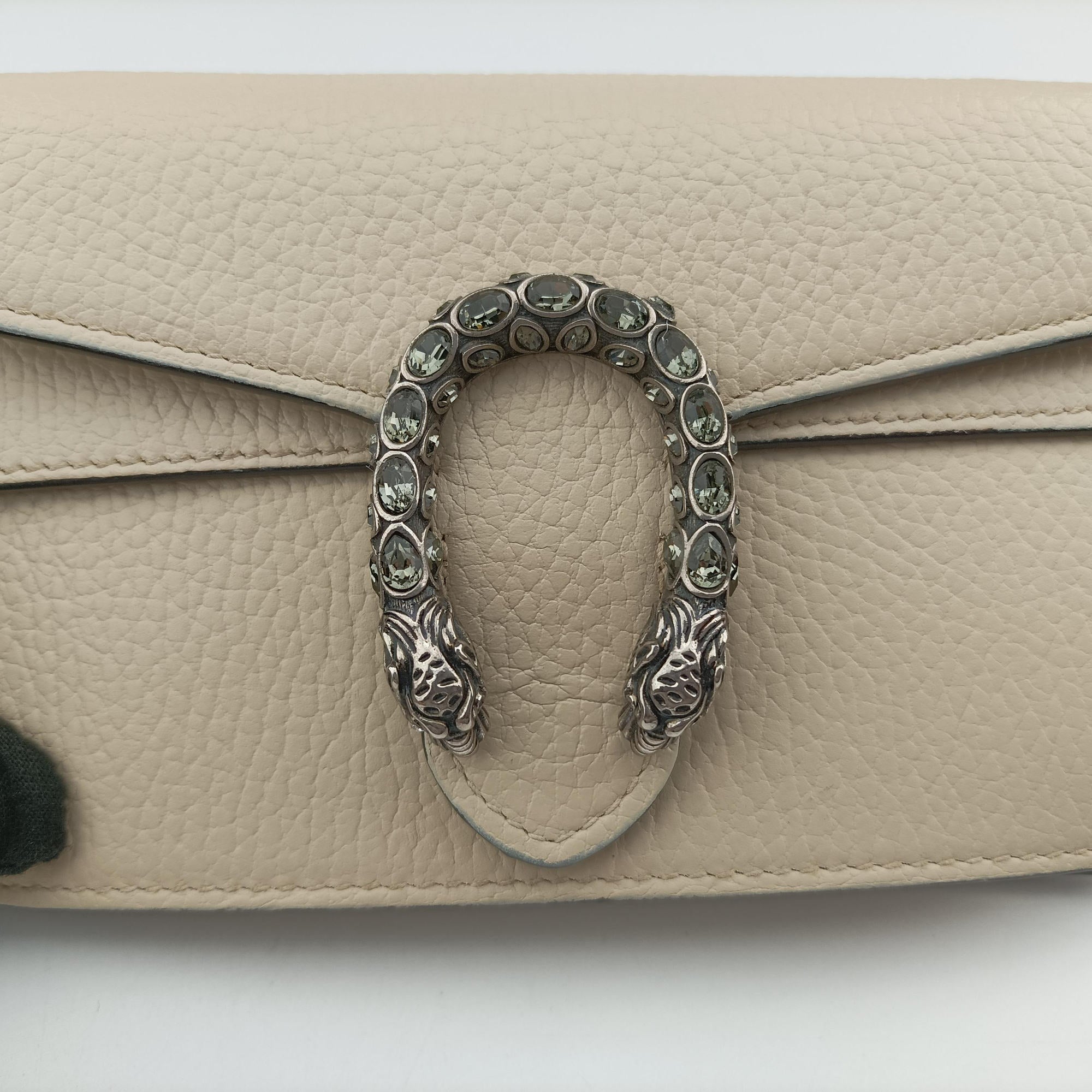 Secondhand Gucci Dionysus White Leather 476432 shoulderbag | stylenewstar