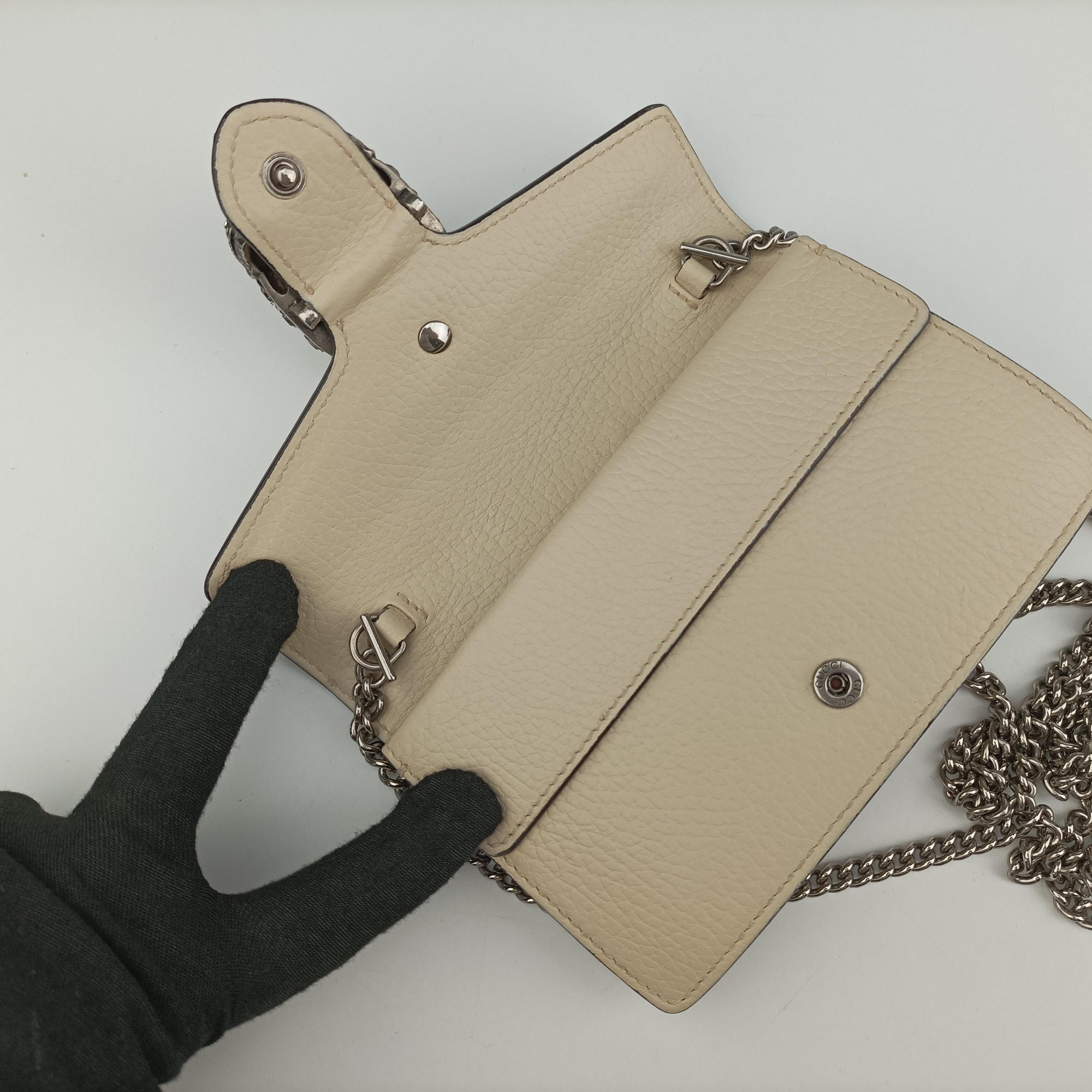 Secondhand Gucci Dionysus White Leather 476432 shoulderbag | stylenewstar