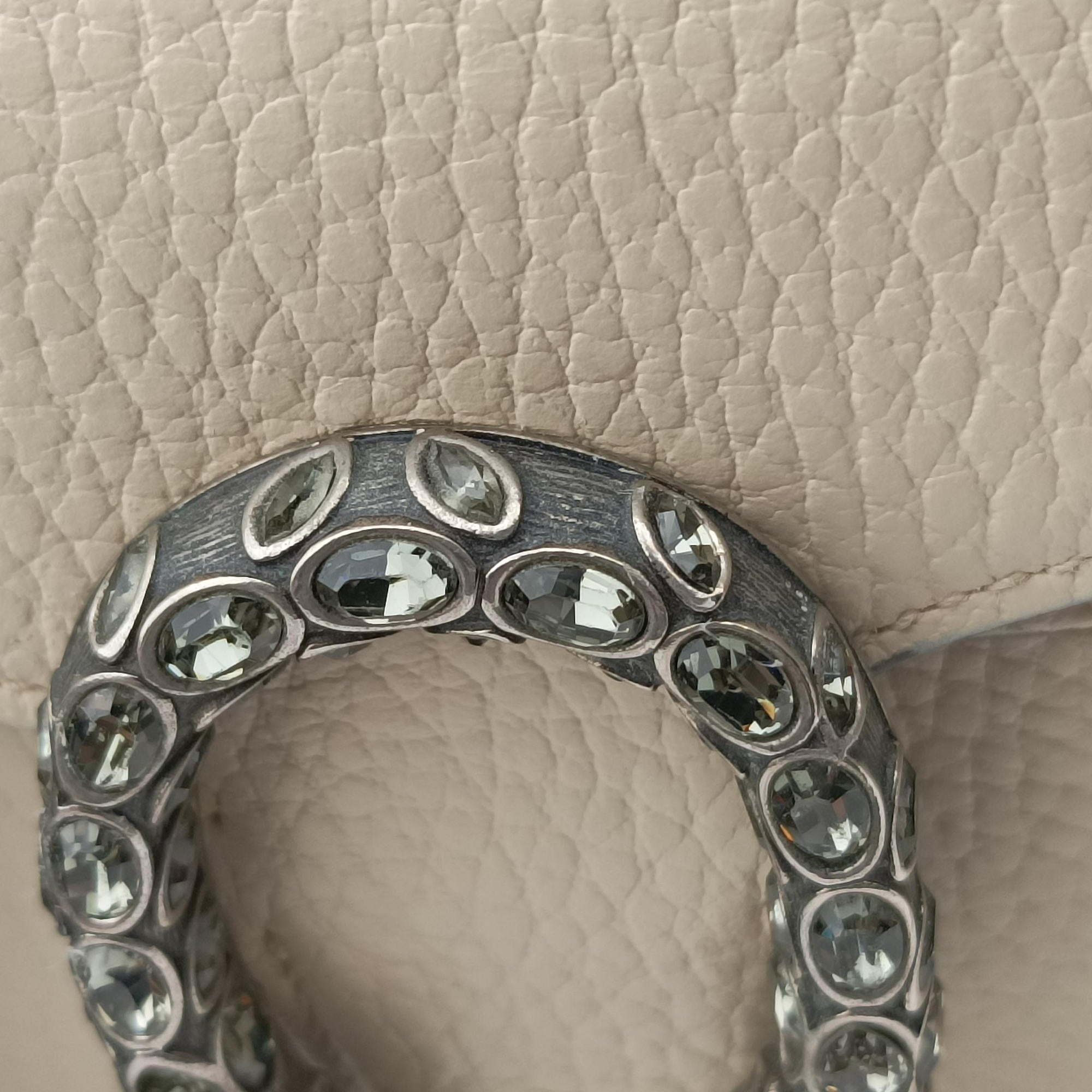Secondhand Gucci Dionysus White Leather 476432 shoulderbag | stylenewstar