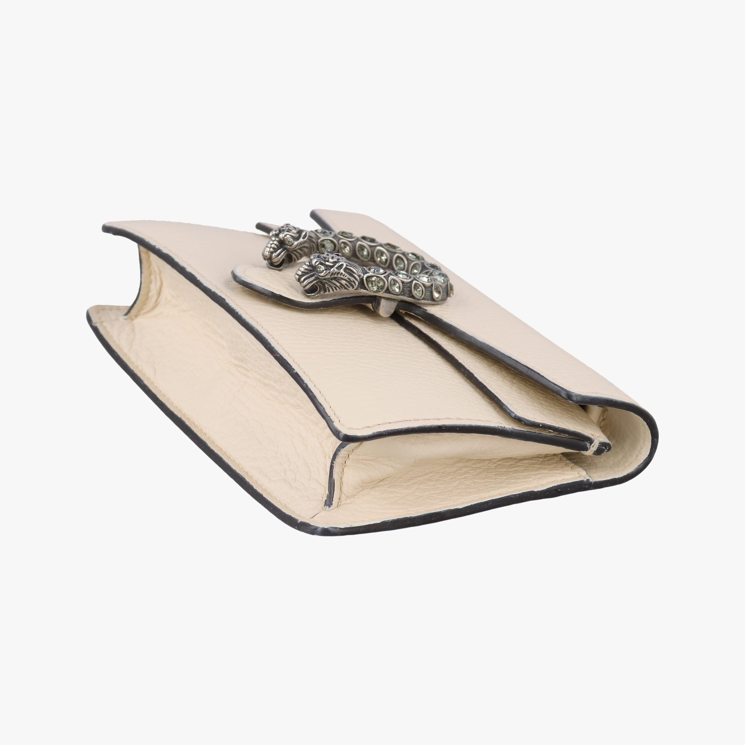 Secondhand Gucci Dionysus White Leather 476432 shoulderbag | stylenewstar