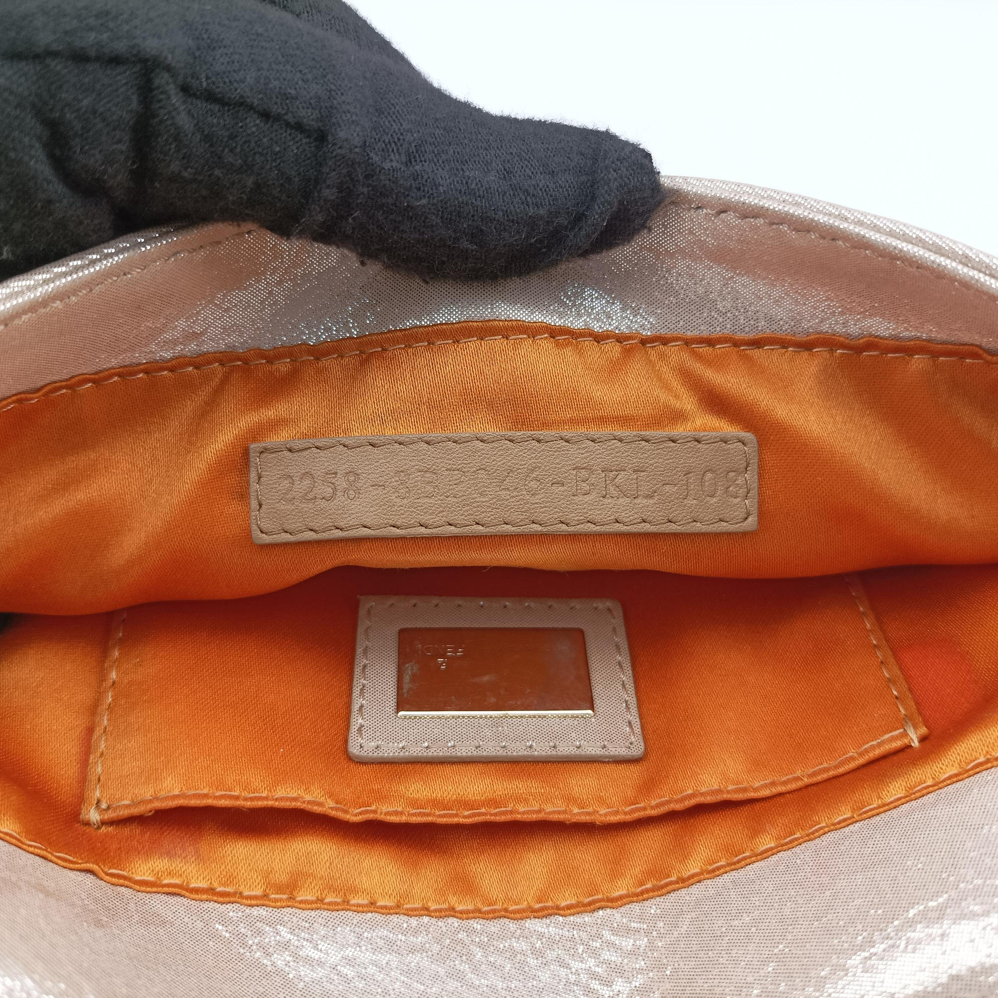Vintage Fendi Mia Pochette Golden Leather 8BP046 shoulderbag | stylenewstar