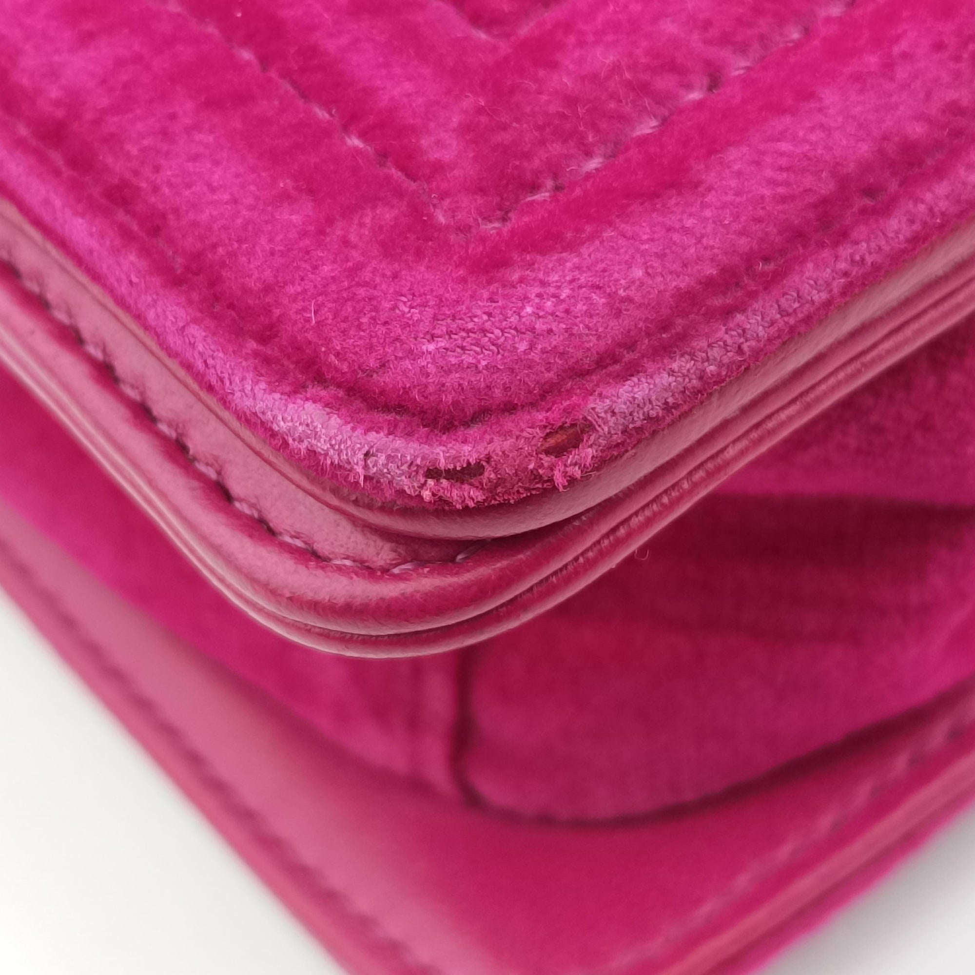 Pre-owned Chanel BOY CHANEL Rose velour A67416 shoulderbag | stylenewstar