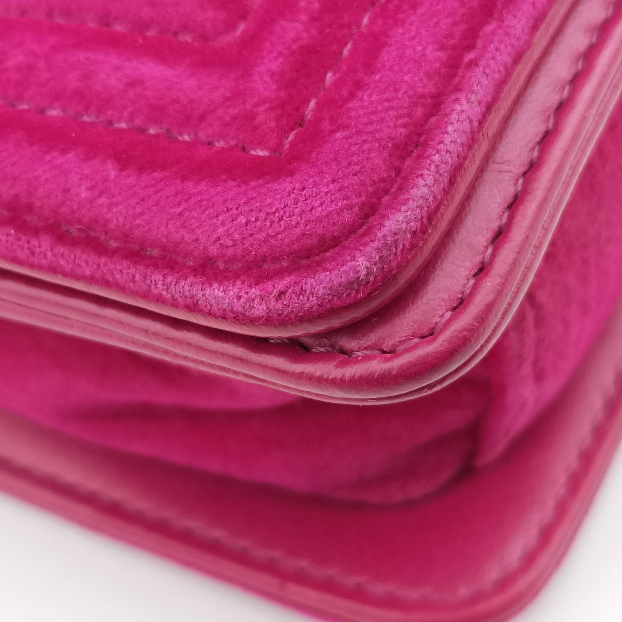 Pre-owned Chanel BOY CHANEL Rose velour A67416 shoulderbag | stylenewstar
