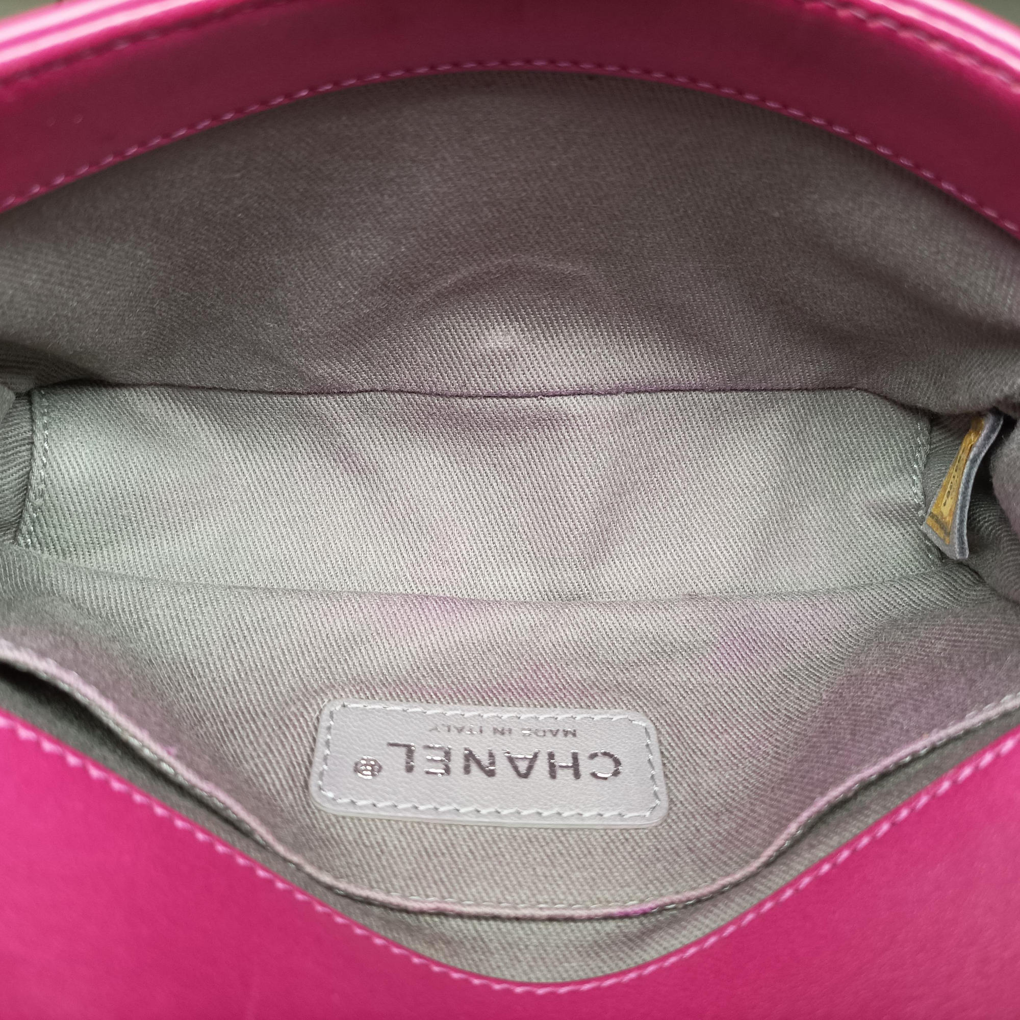 Pre-owned Chanel BOY CHANEL Rose velour A67416 shoulderbag | stylenewstar